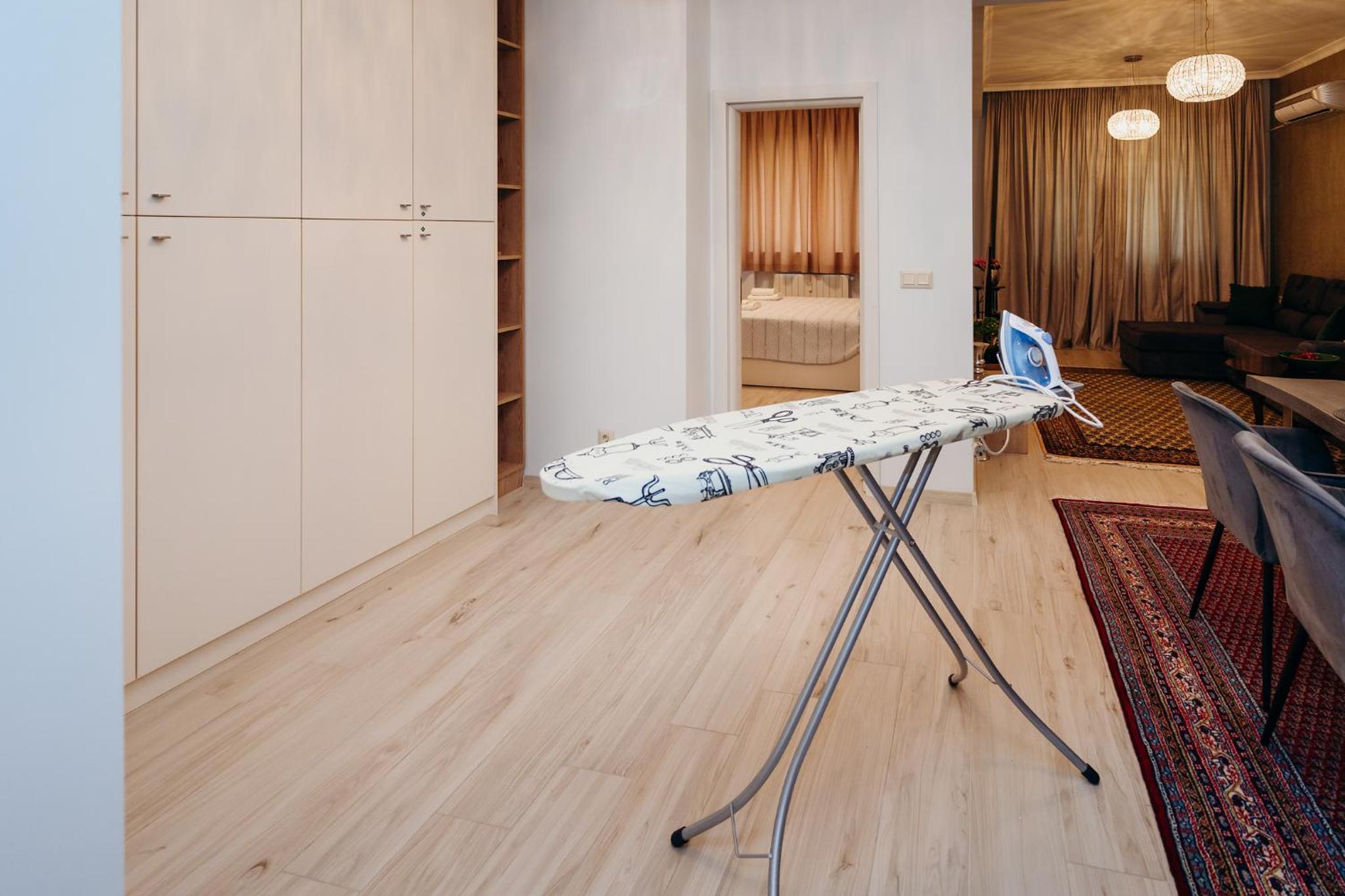Krum Khan Top Centre Apartment