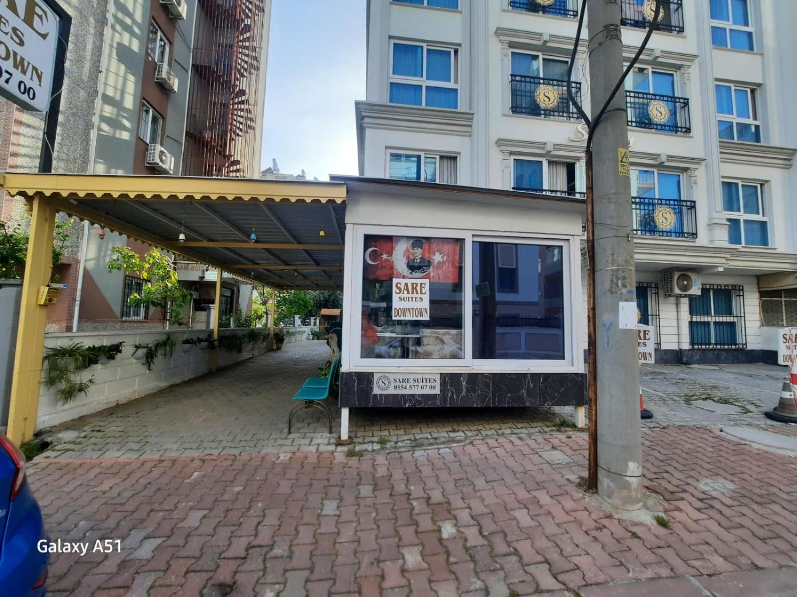 Sare Suites Downtown - Image 58