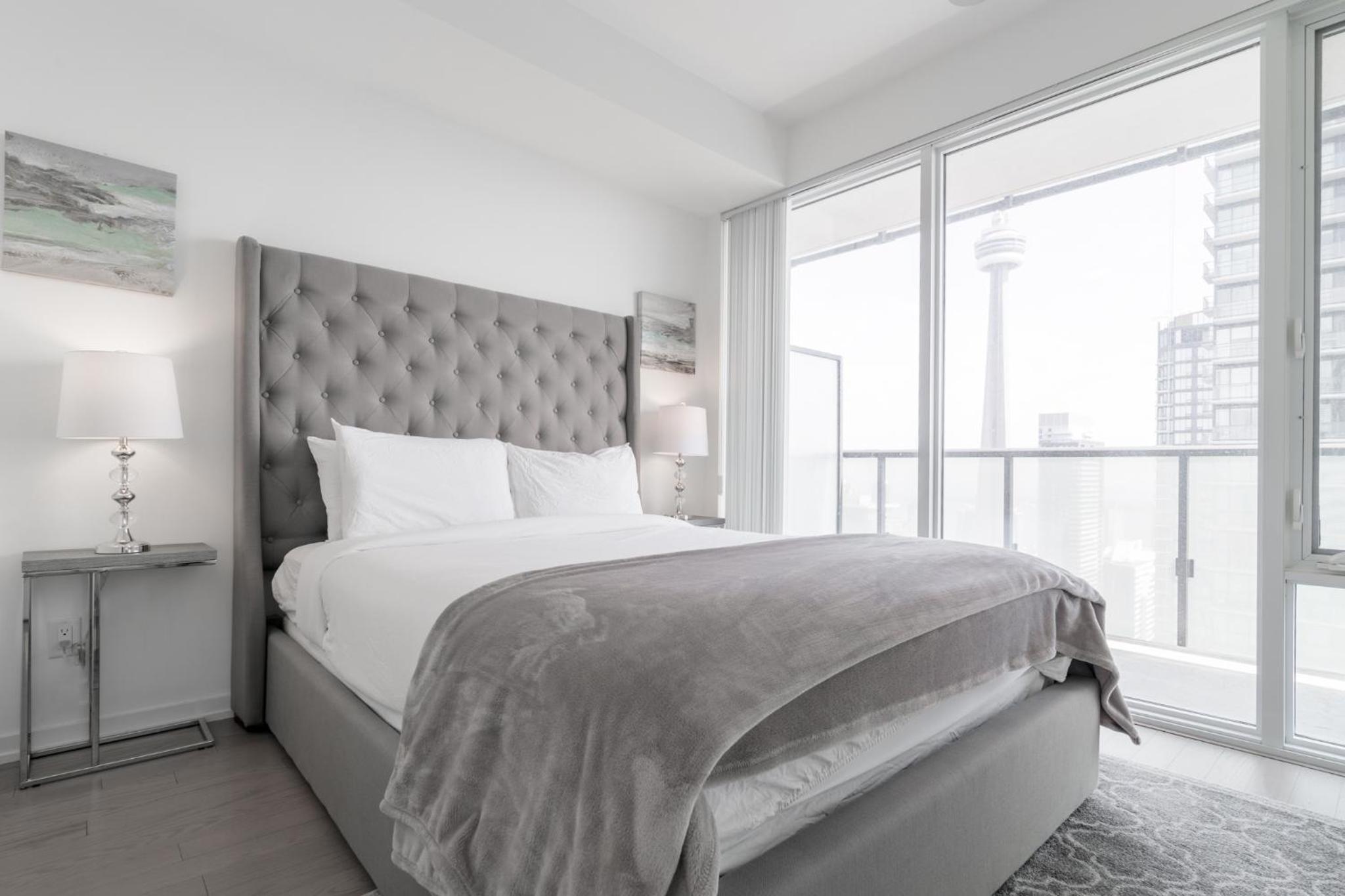 1BR Condo - City View, Near CN Tower & Rogers Center