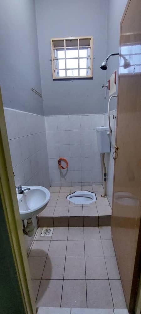 Sobey Laris Roomstay GUA MUSANG photo 5