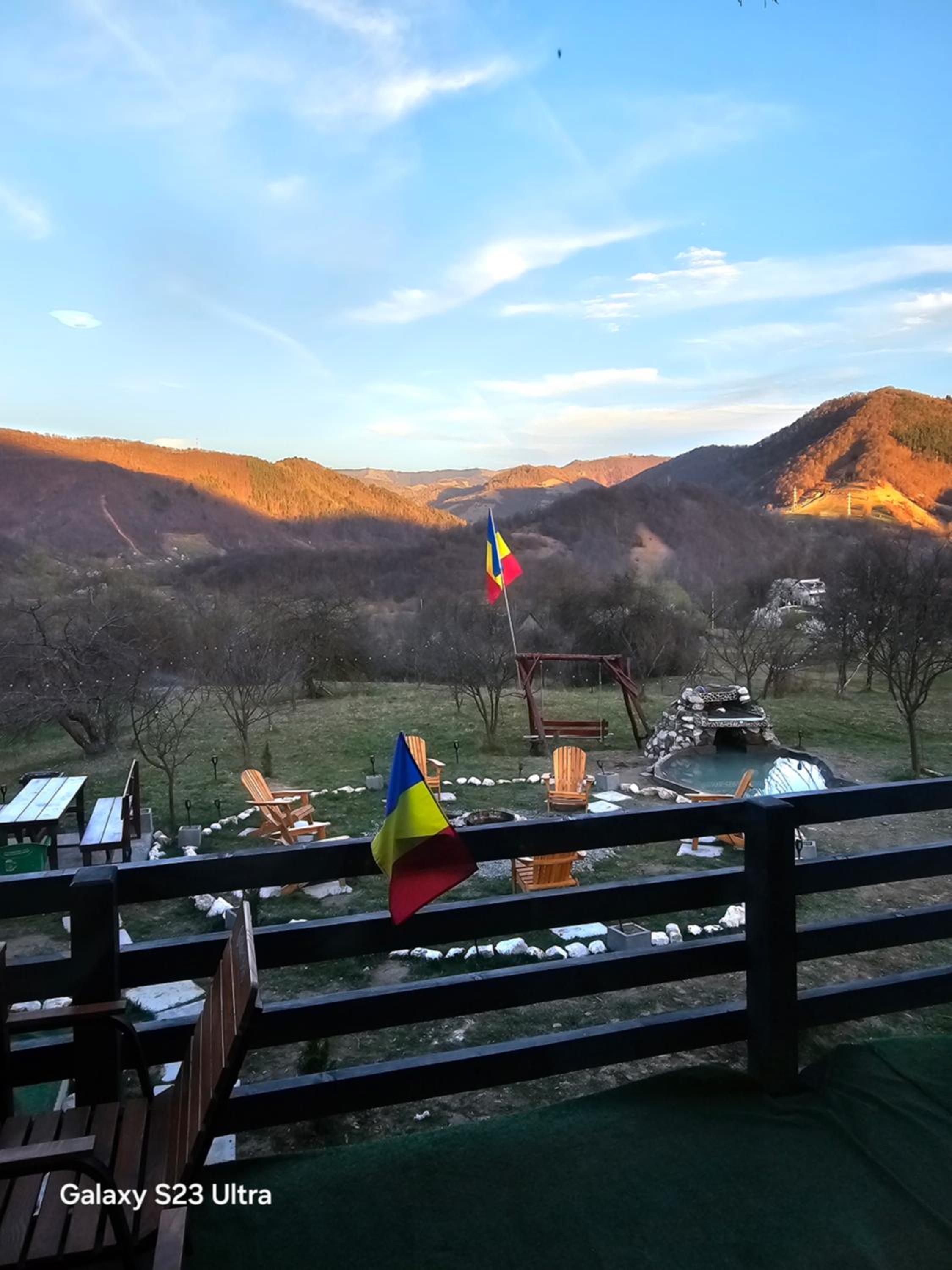 Cabana Apuseni Forest