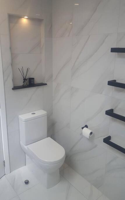 Modern Two-Bedroom Home in Merivale view 2