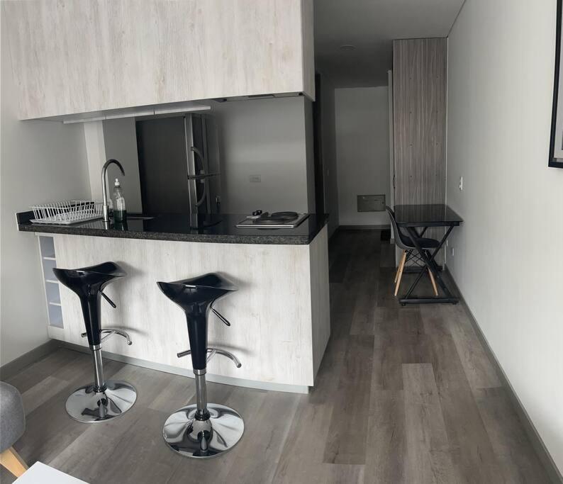 Apartaestudio ubicacion central Edificio 2051loft