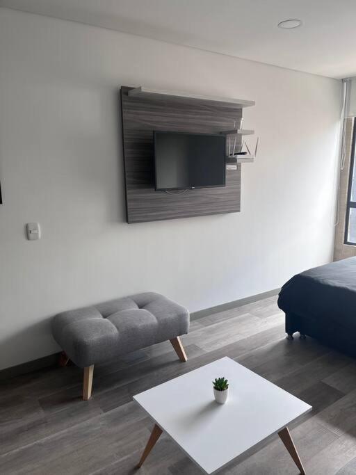 Apartaestudio ubicacion central Edificio 2051loft