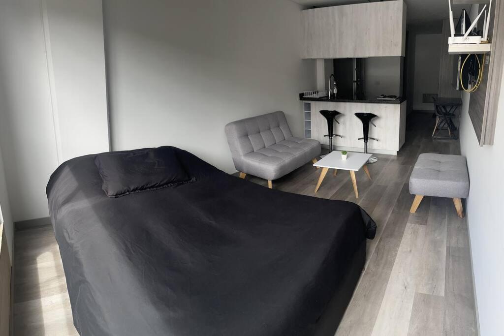 Apartaestudio ubicacion central Edificio 2051loft