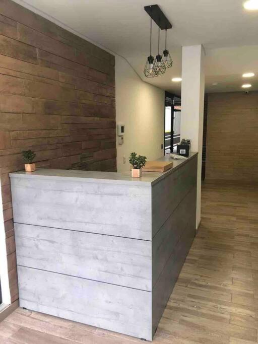 Apartaestudio ubicacion central Edificio 2051loft