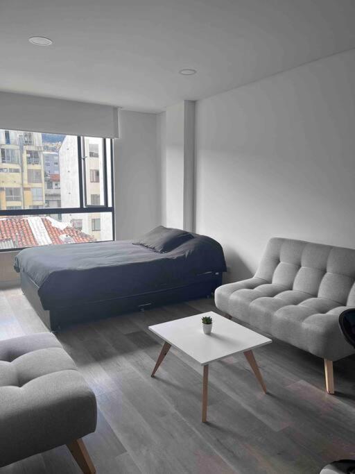 Apartaestudio ubicacion central Edificio 2051loft