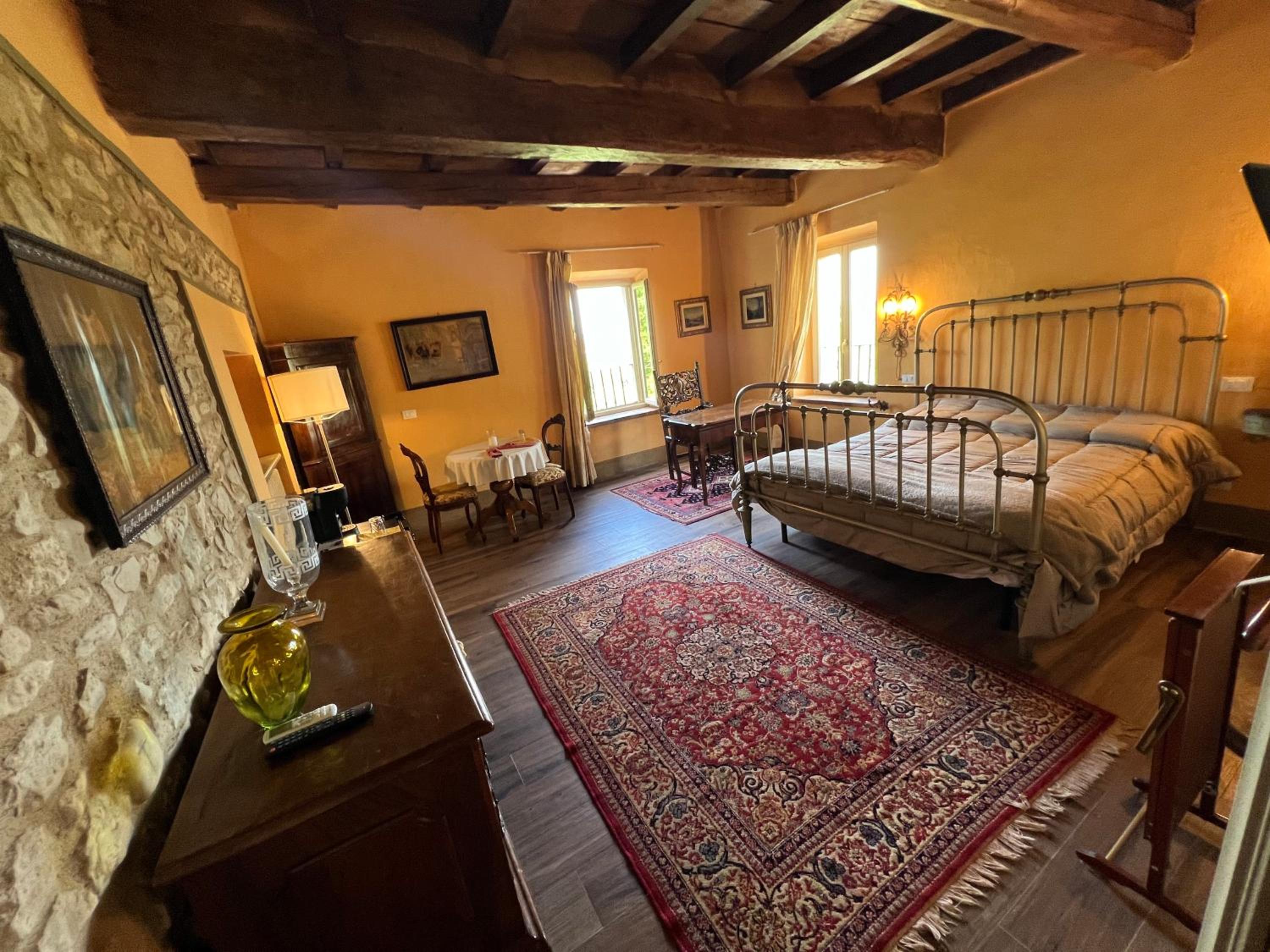 BORGO VILLA VALENTINI