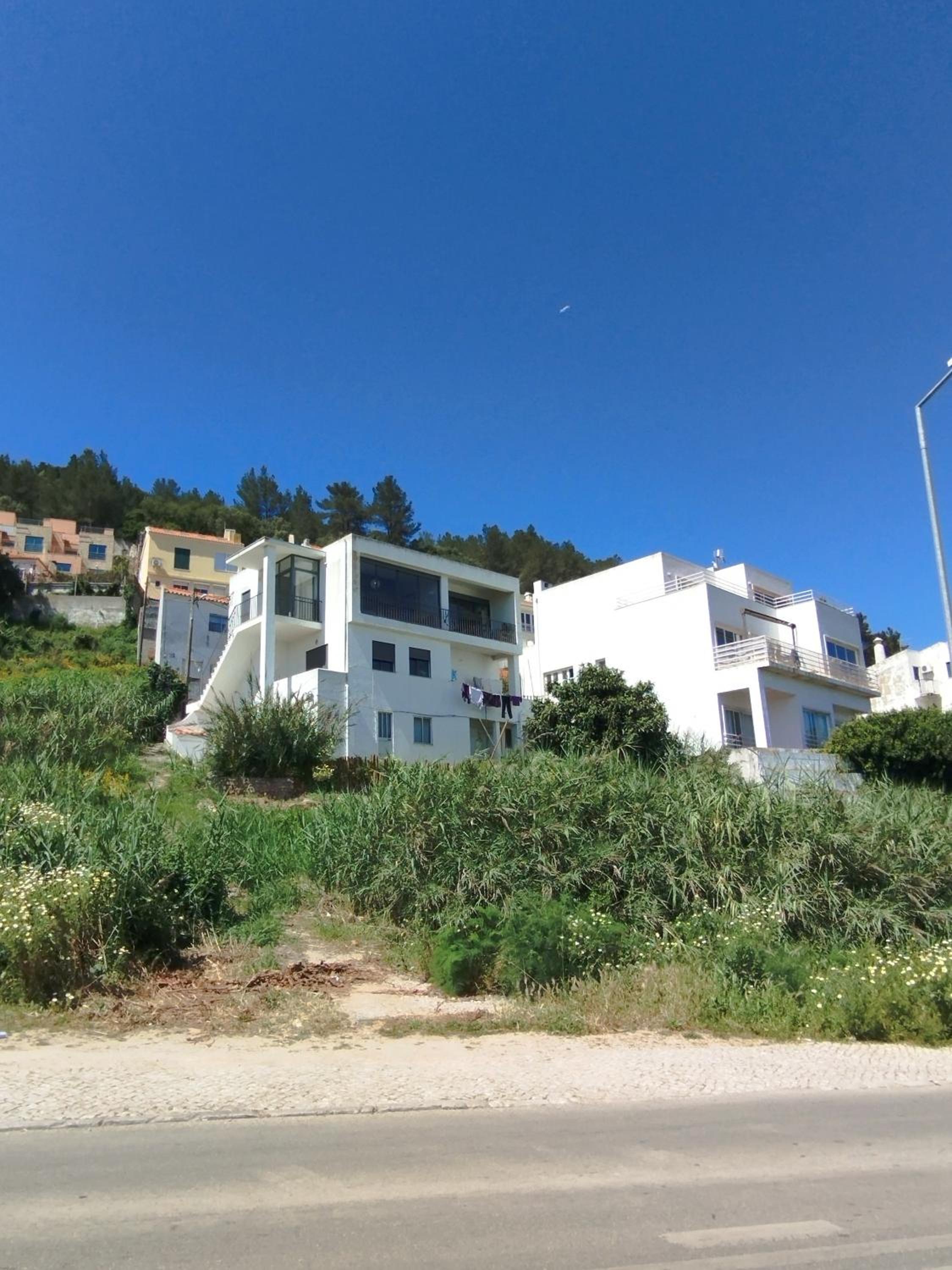 Casa Vale do Paraíso view 2