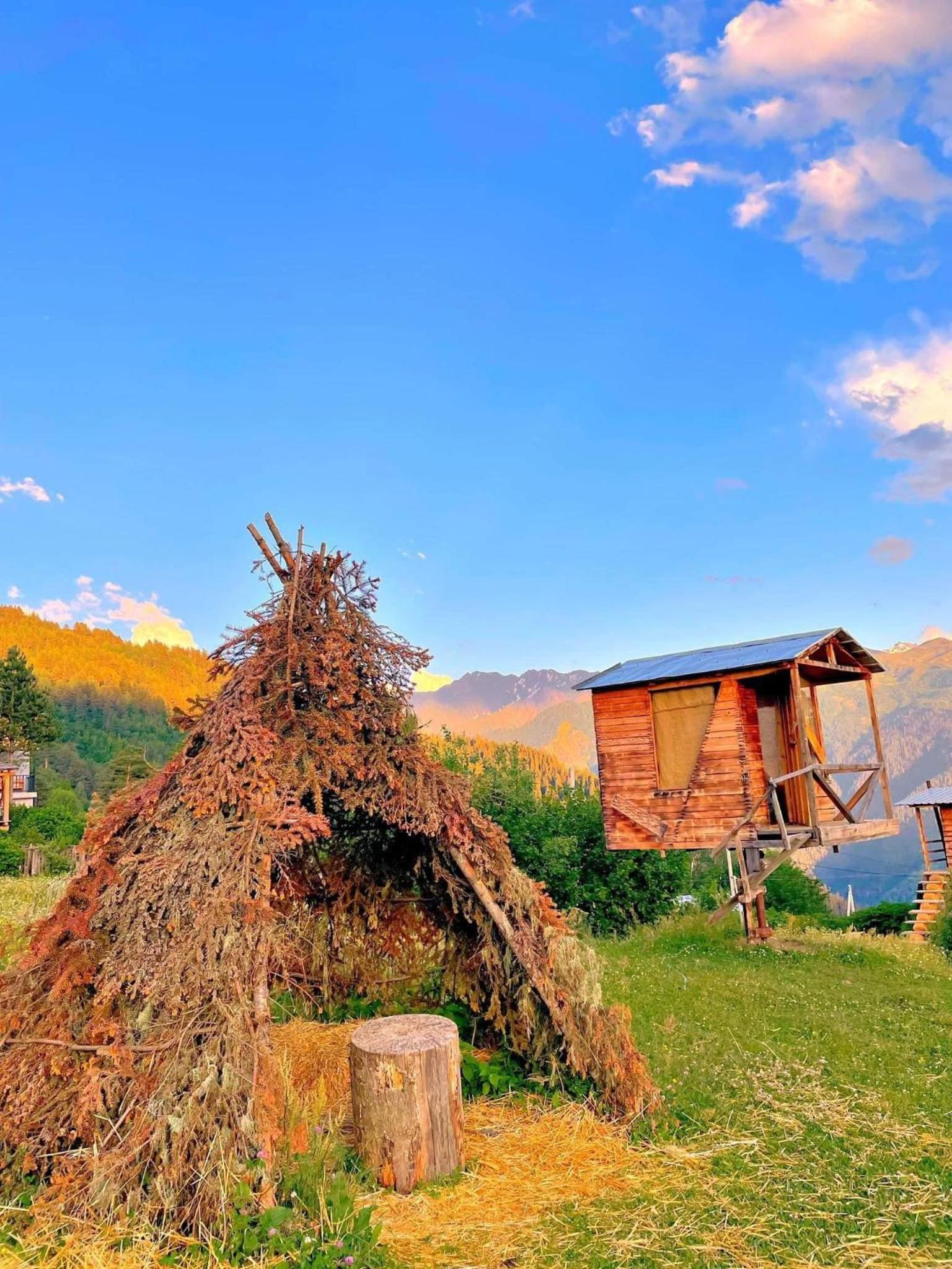 Heshkili huts and cabins Svaneti