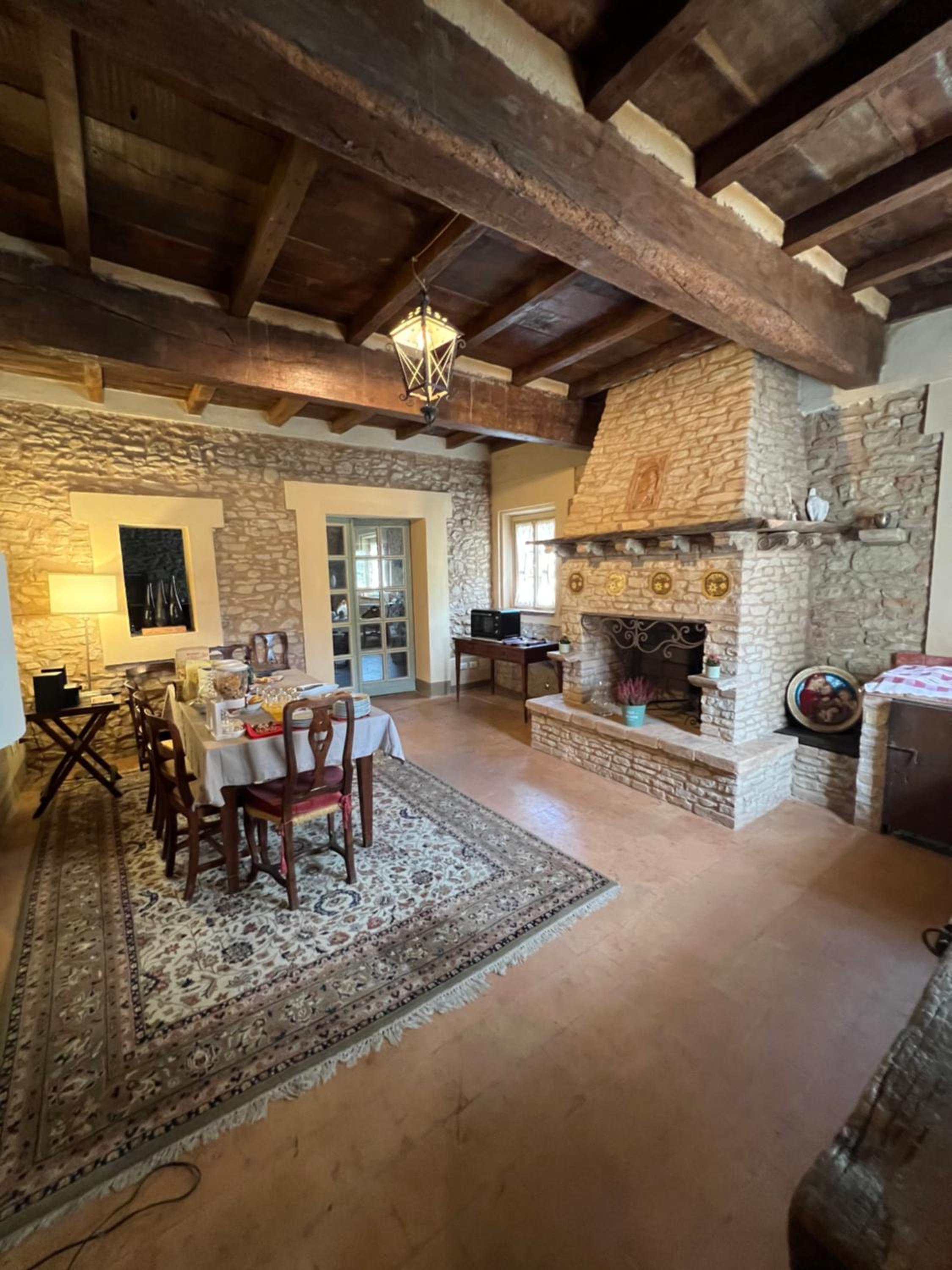 BORGO VILLA VALENTINI