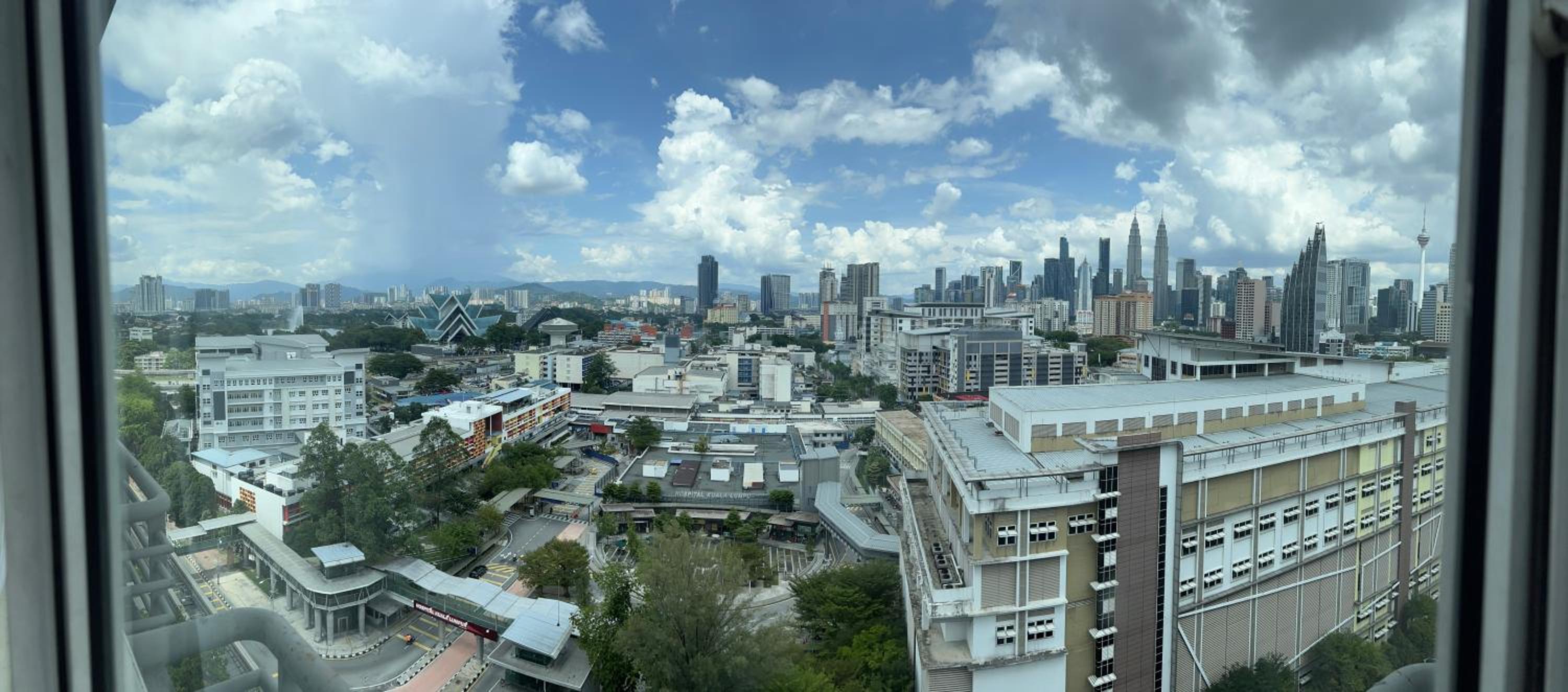 Klcc view VUE residences hkl