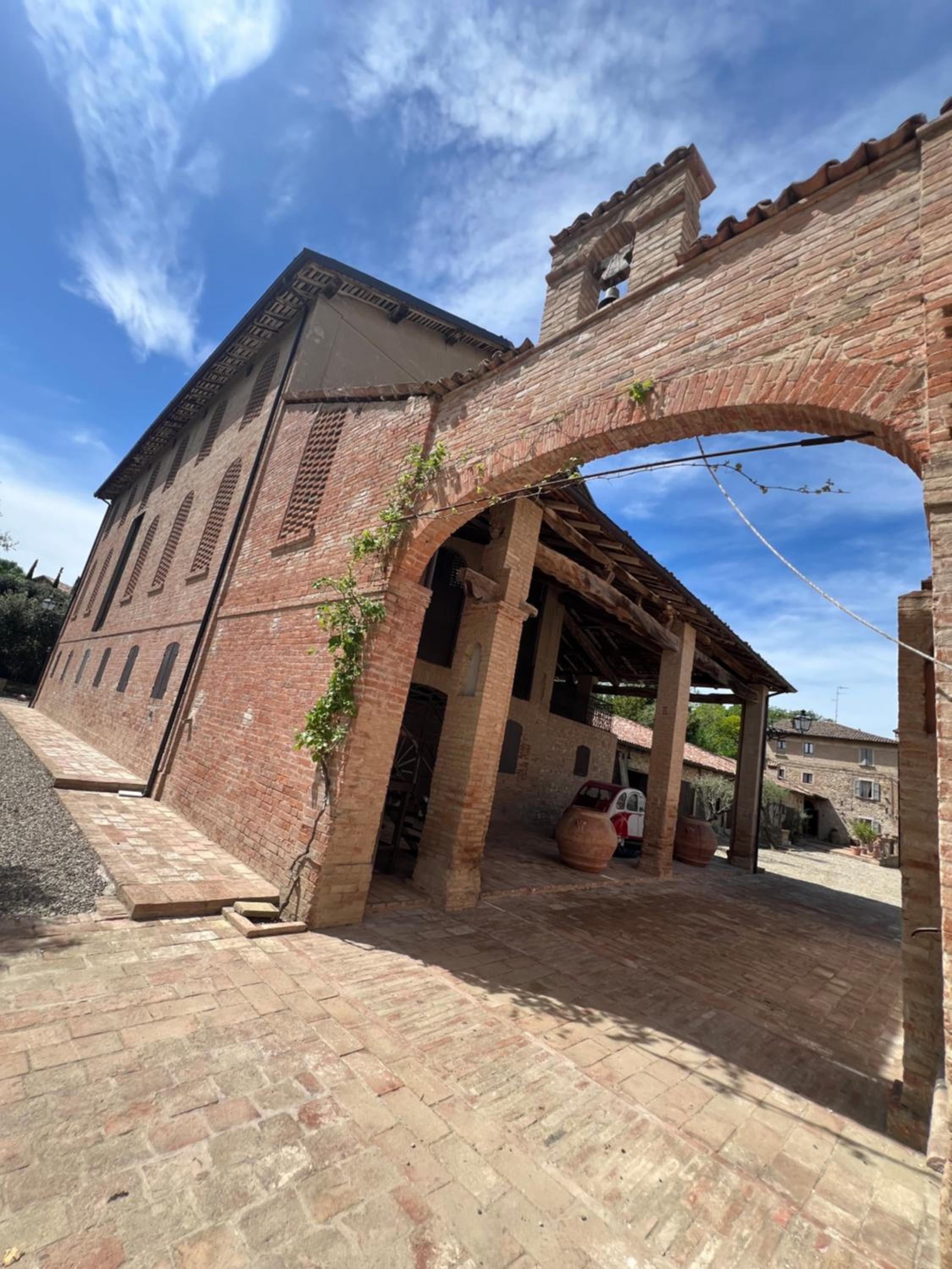 BORGO VILLA VALENTINI