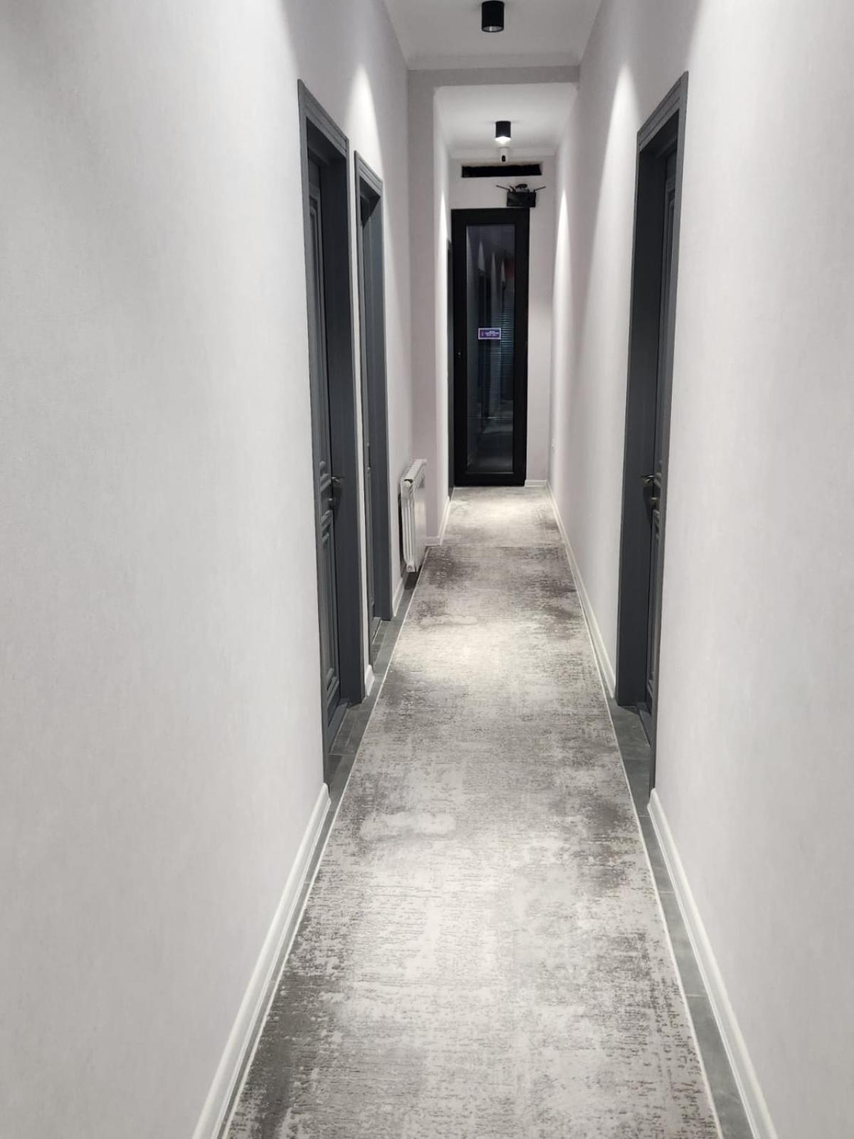 Photo 33