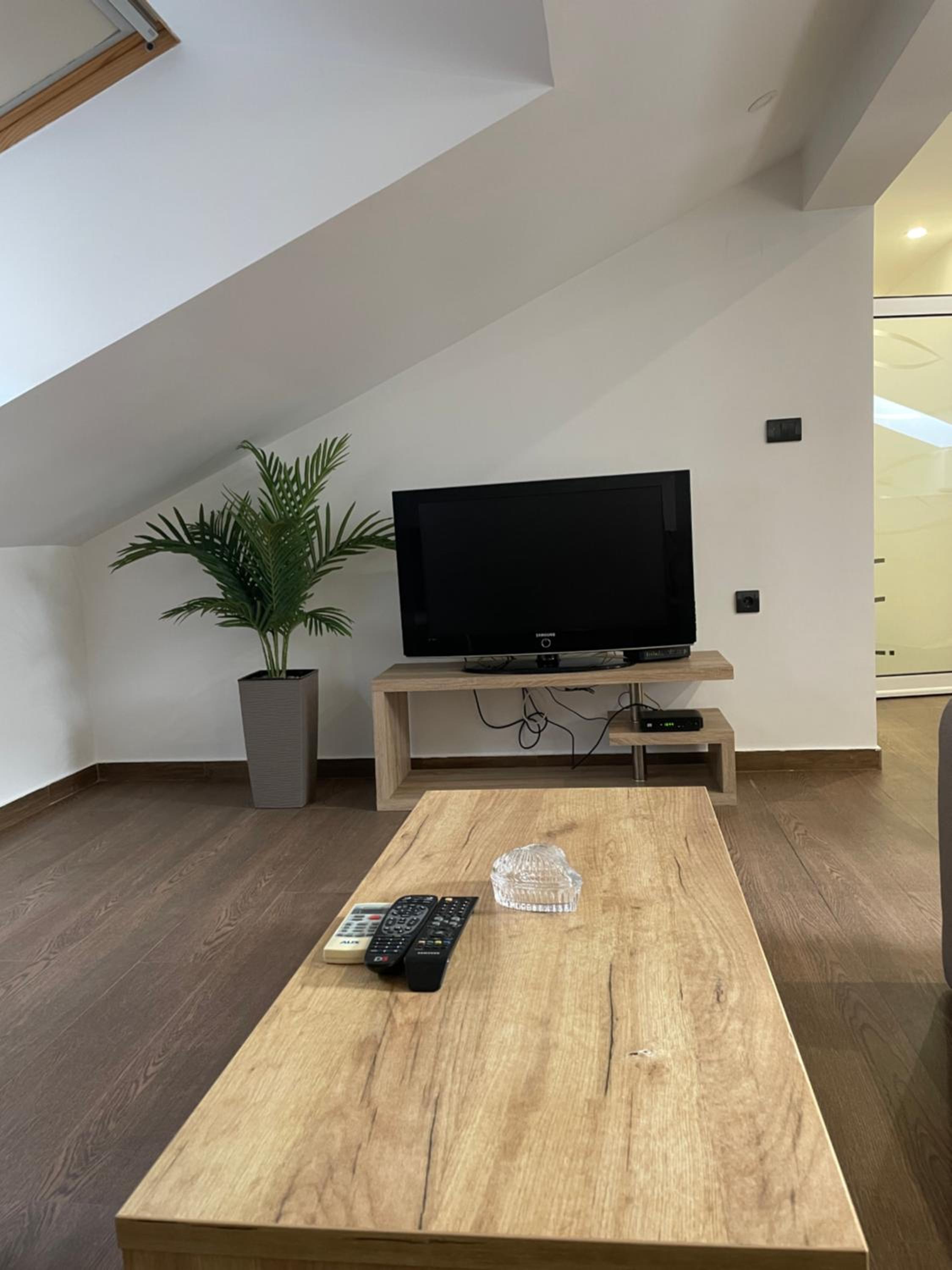 Joy apartment 6 view 4