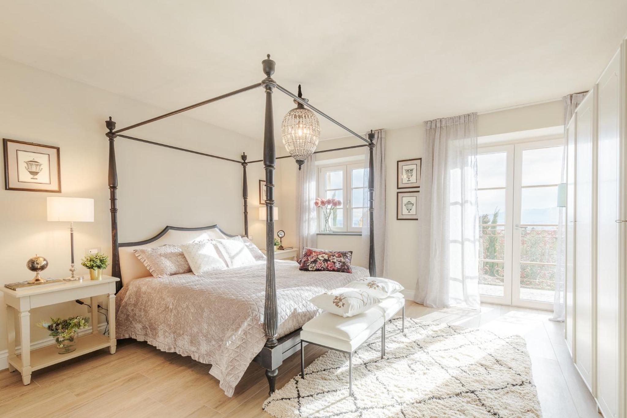 VILLA ASTI: Where Luxury Meets Limitless View