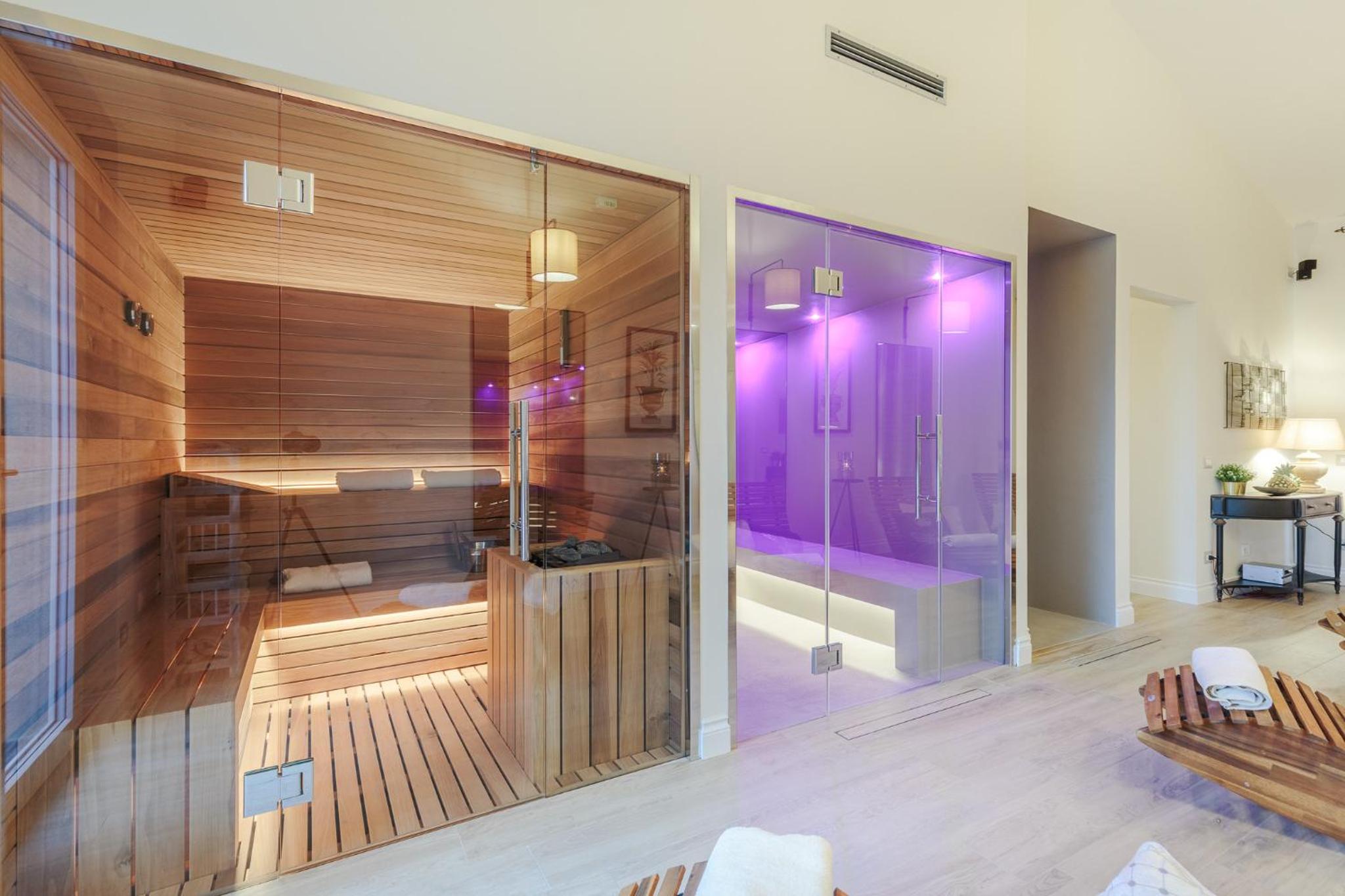 VILLA ASTI: Where Luxury Meets Limitless View