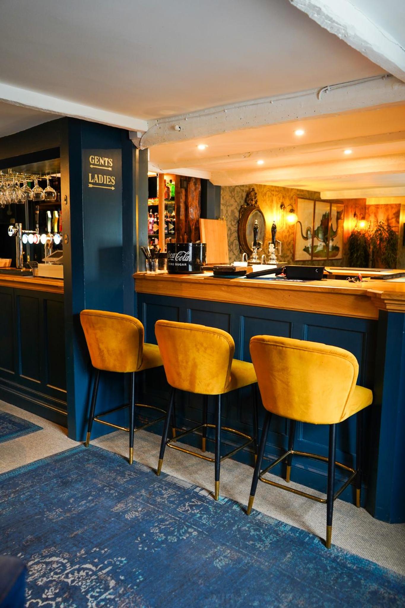 The Bluebell Country Inn, Crickhowell view 5