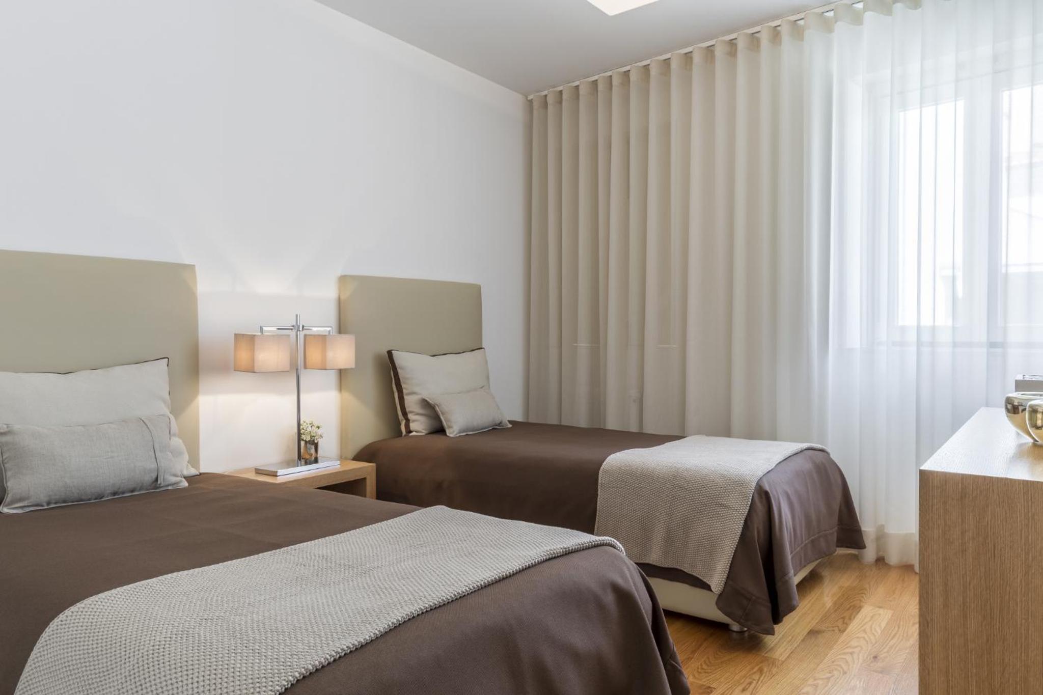 MyPlaceLisbon - Luxury Castle Apartment view 3