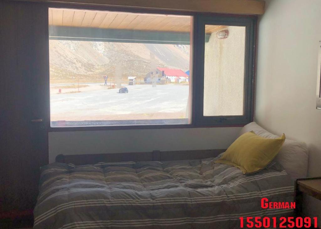 Hermoso departamento frente a las montañas