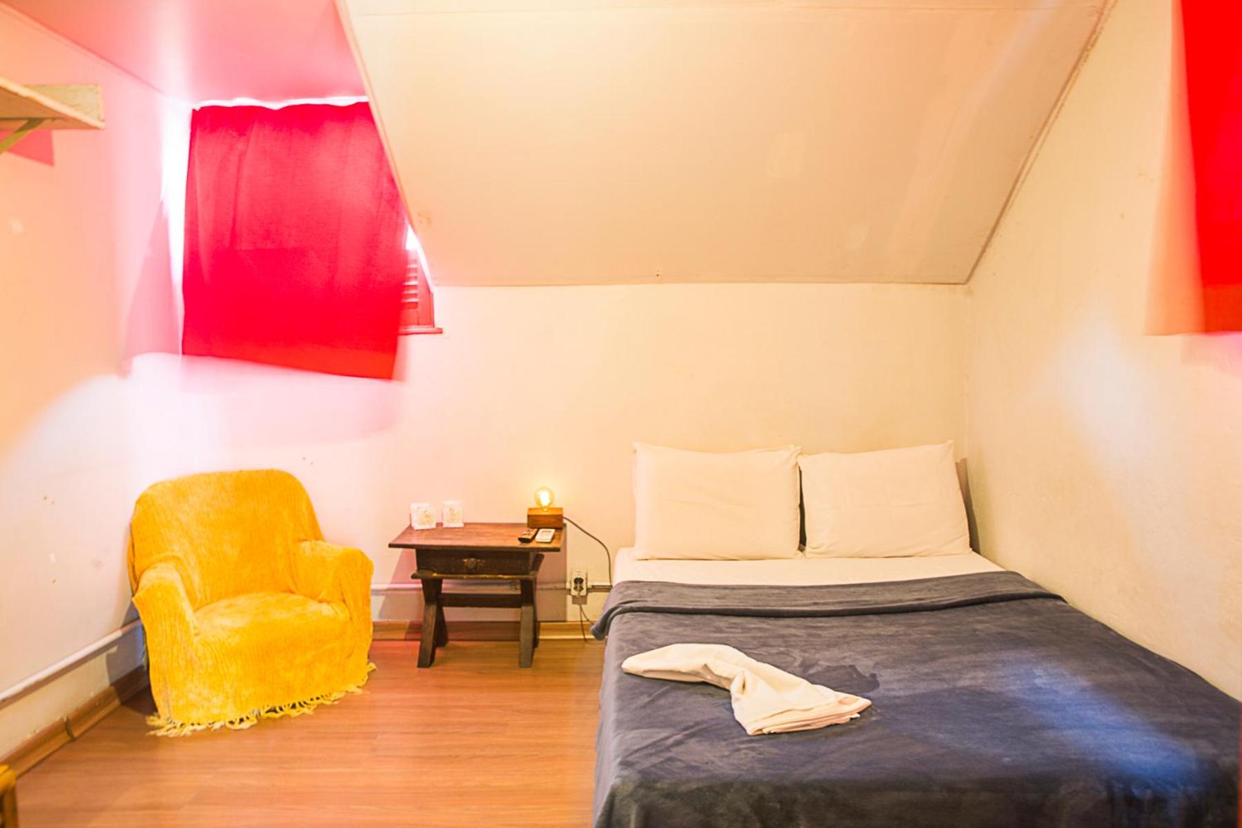 Mambembe Hostel