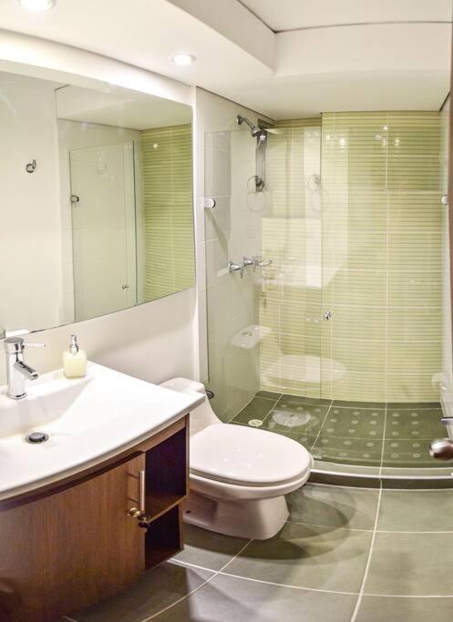 ESPECTACULAR APARTAMENTO CERCA AL AEROPUERTO