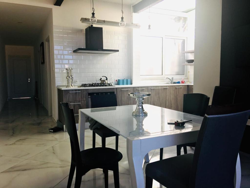 Modern Penthouse In Gzira view 3