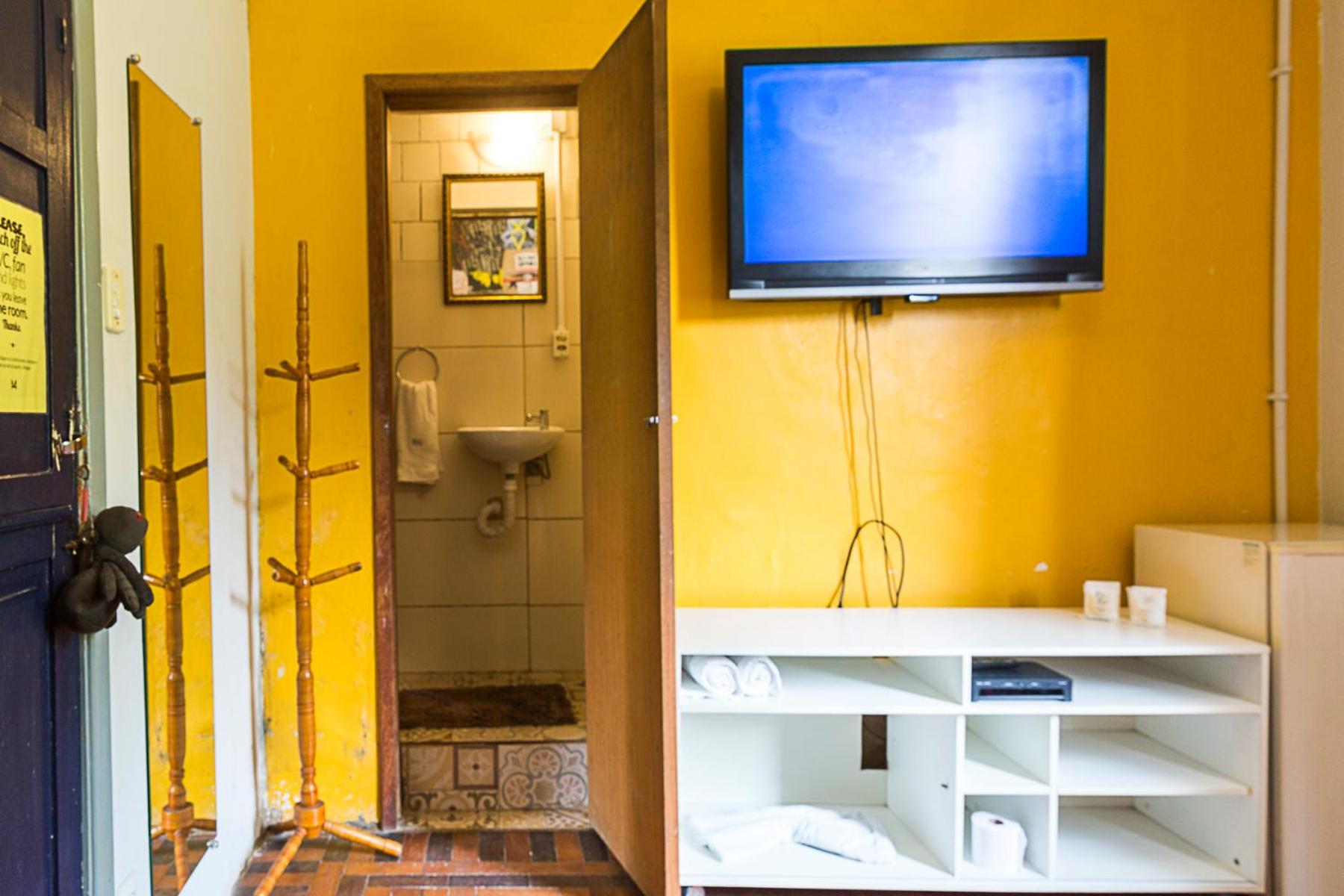 Mambembe Hostel
