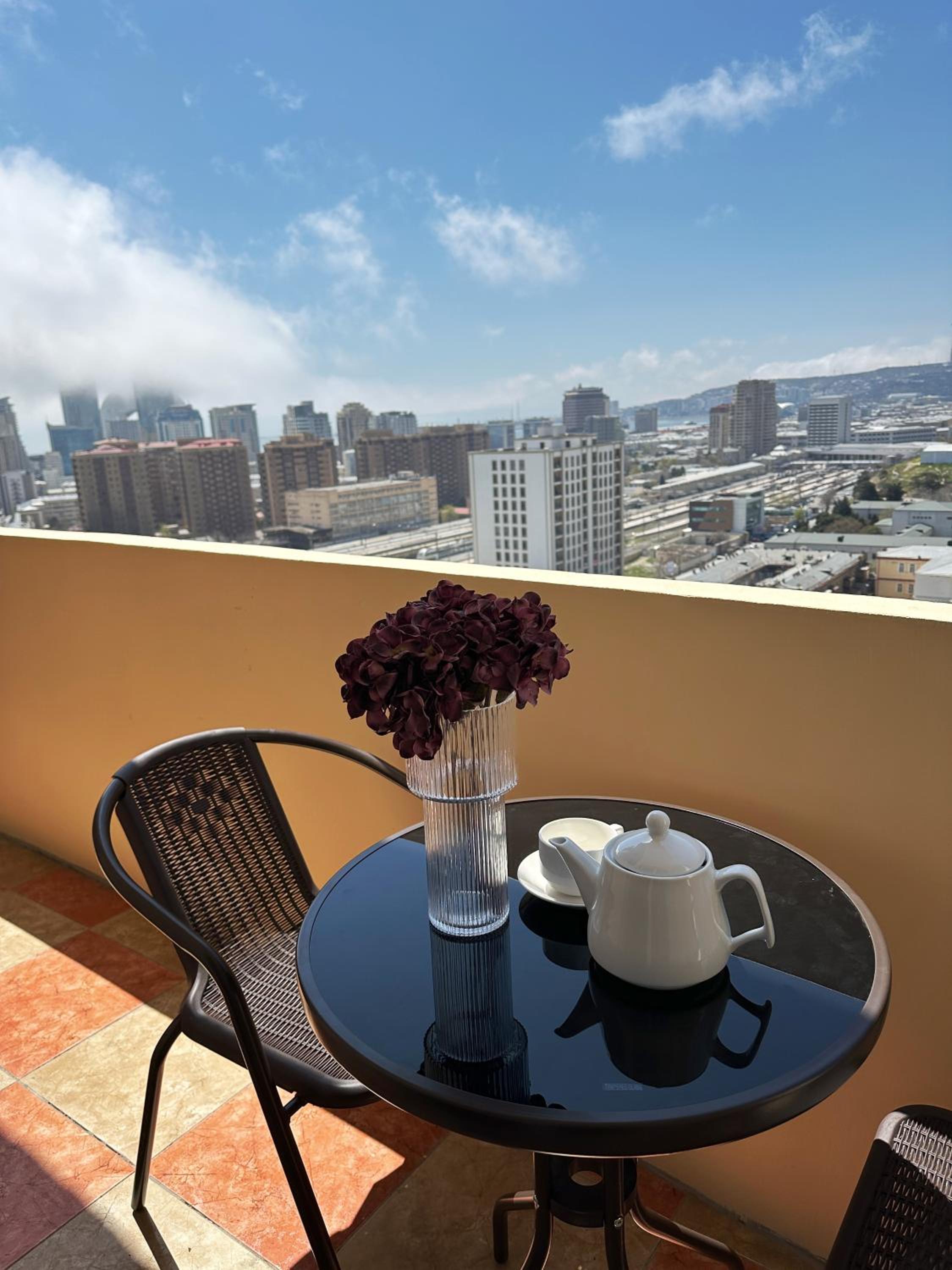 Panoramic City view Apartment with Playstation 5