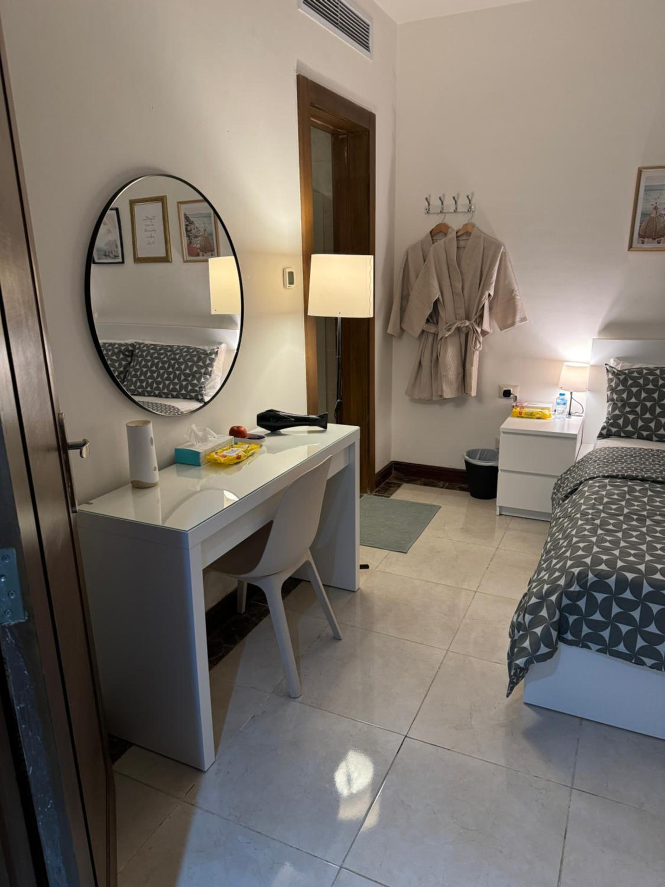 hotel room