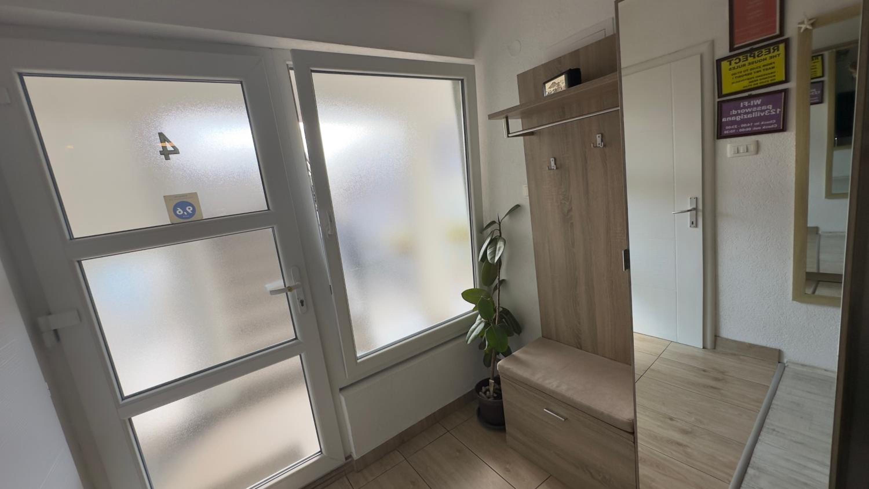 Galaxy Apartment near Old Brige