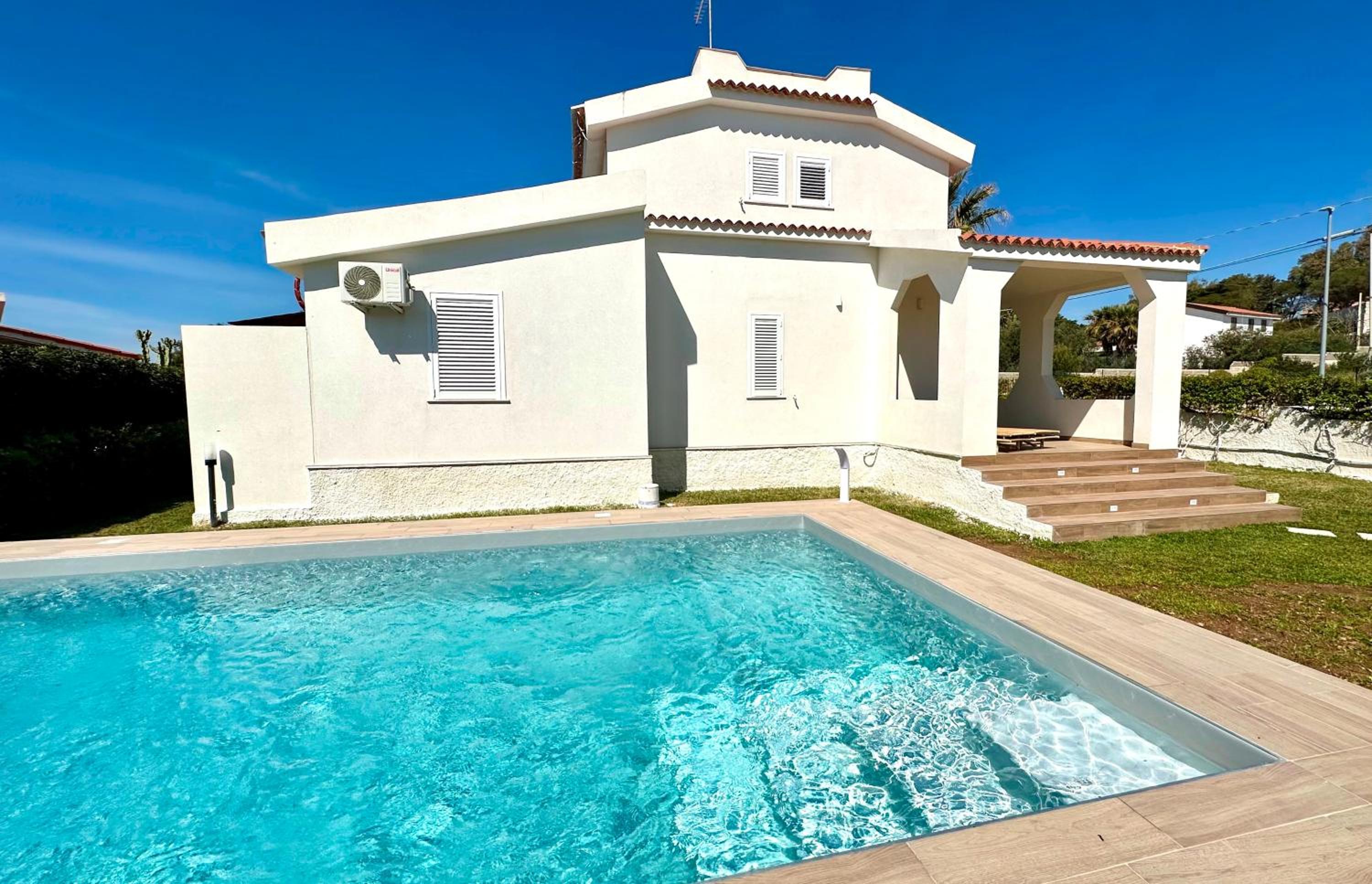 Villa Zaffiri 94 view 3