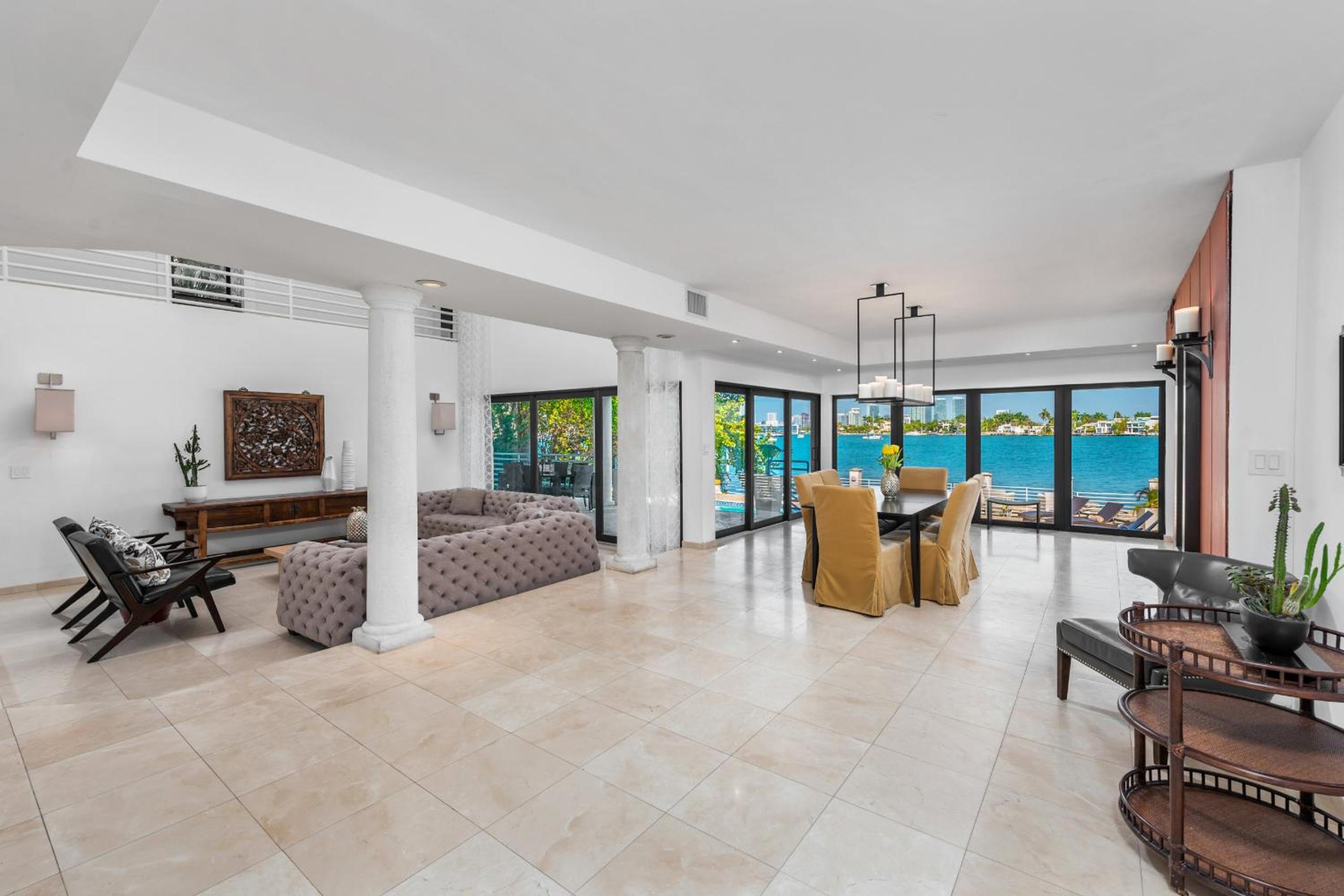 Discover Serenity by the See Your Exclusive Miami Beach Escape!