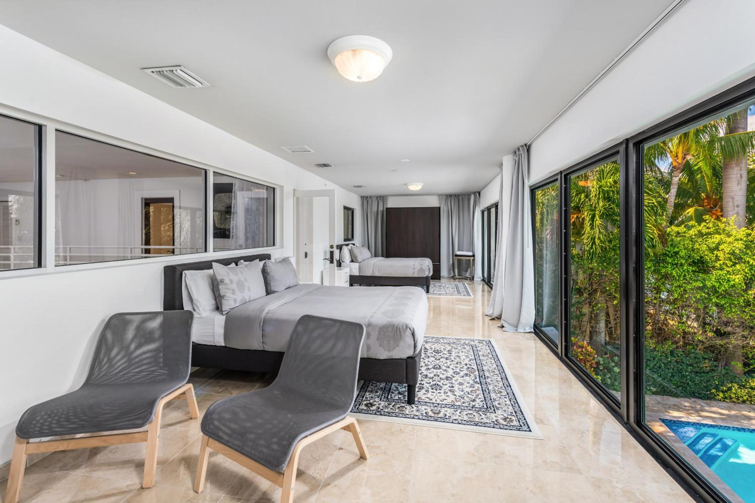 Discover Serenity by the See Your Exclusive Miami Beach Escape!