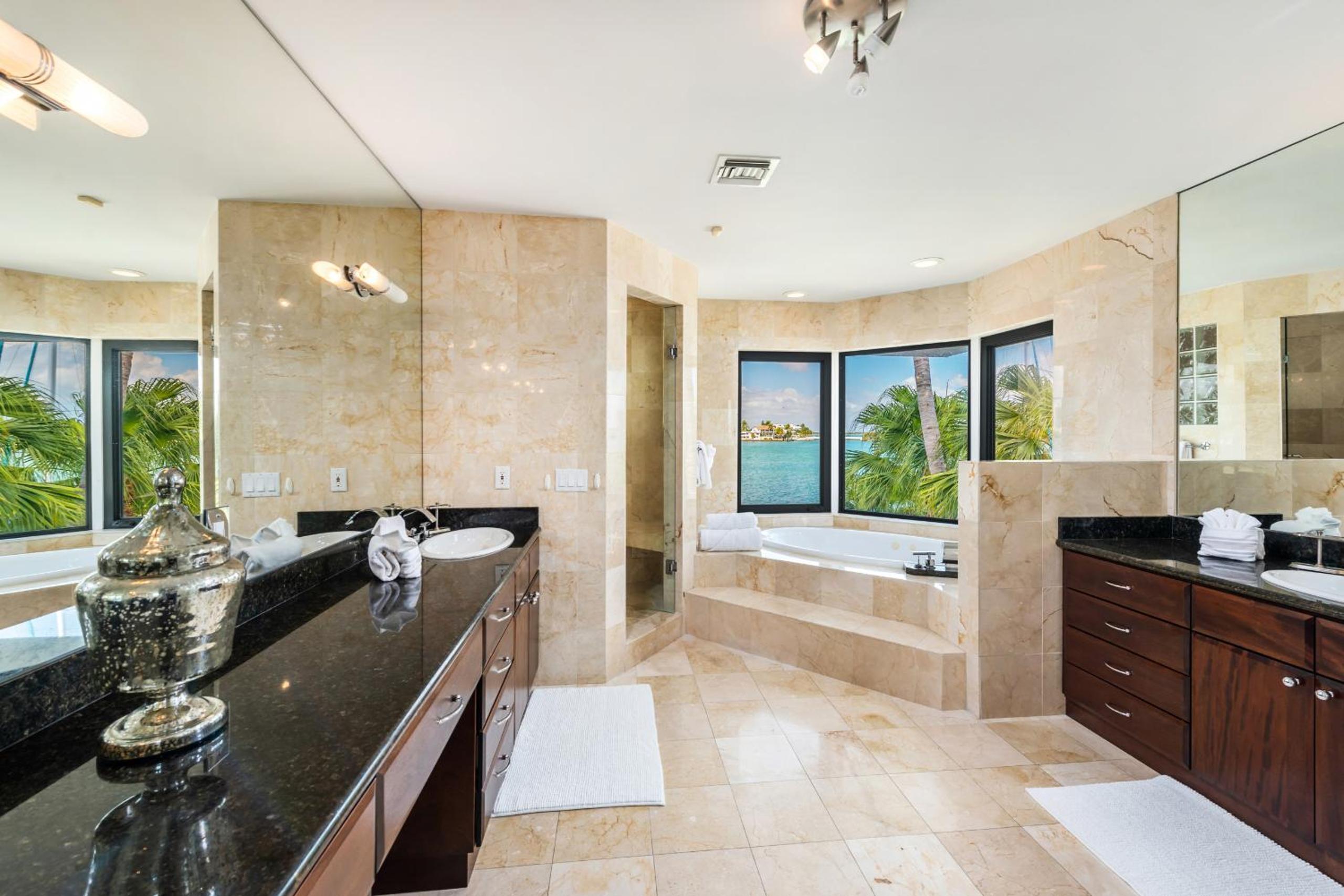Discover Serenity by the See Your Exclusive Miami Beach Escape!