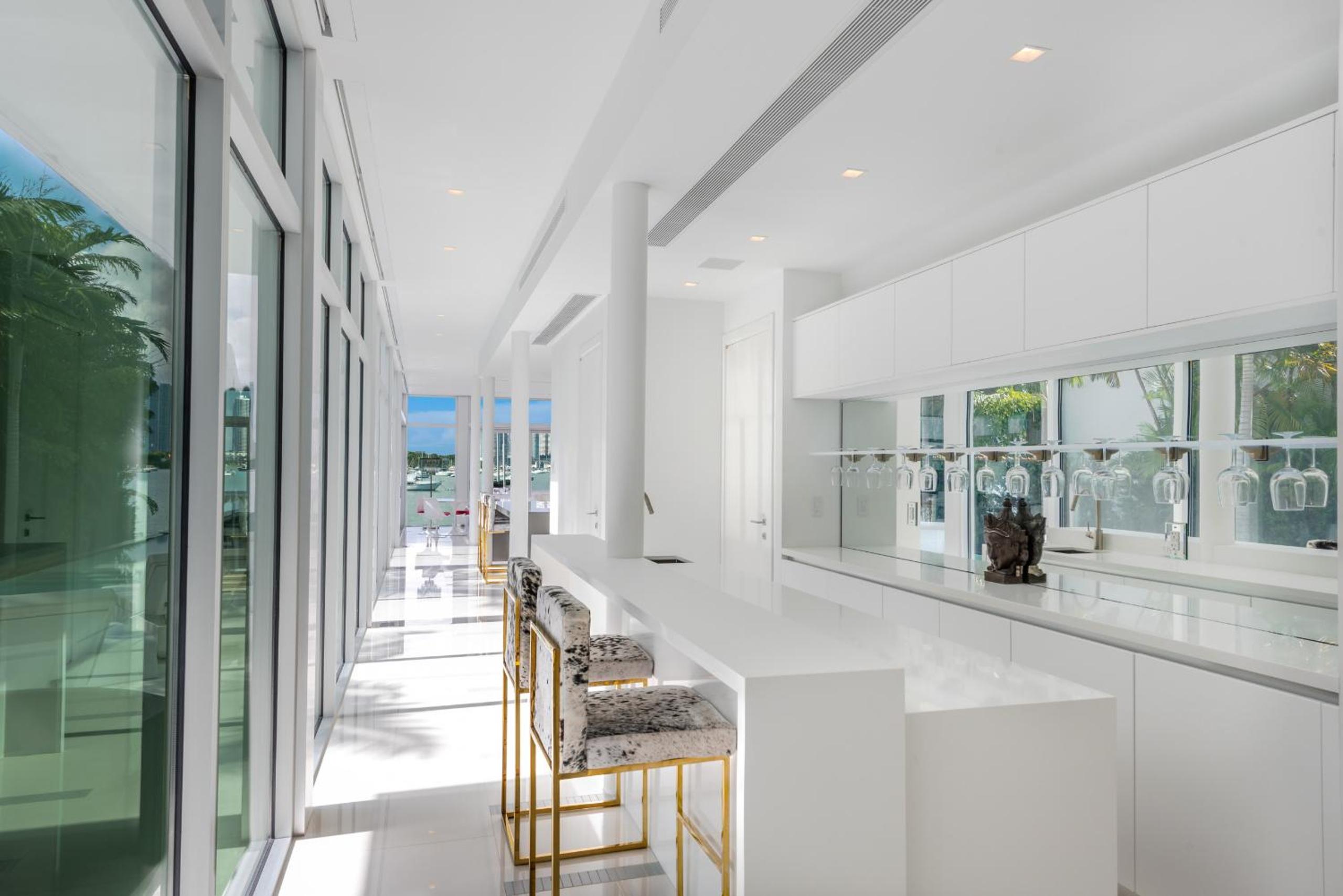 Indulge in Waterfront Elegance Your Ultra Luxury Miami Beach Estate Beckons!