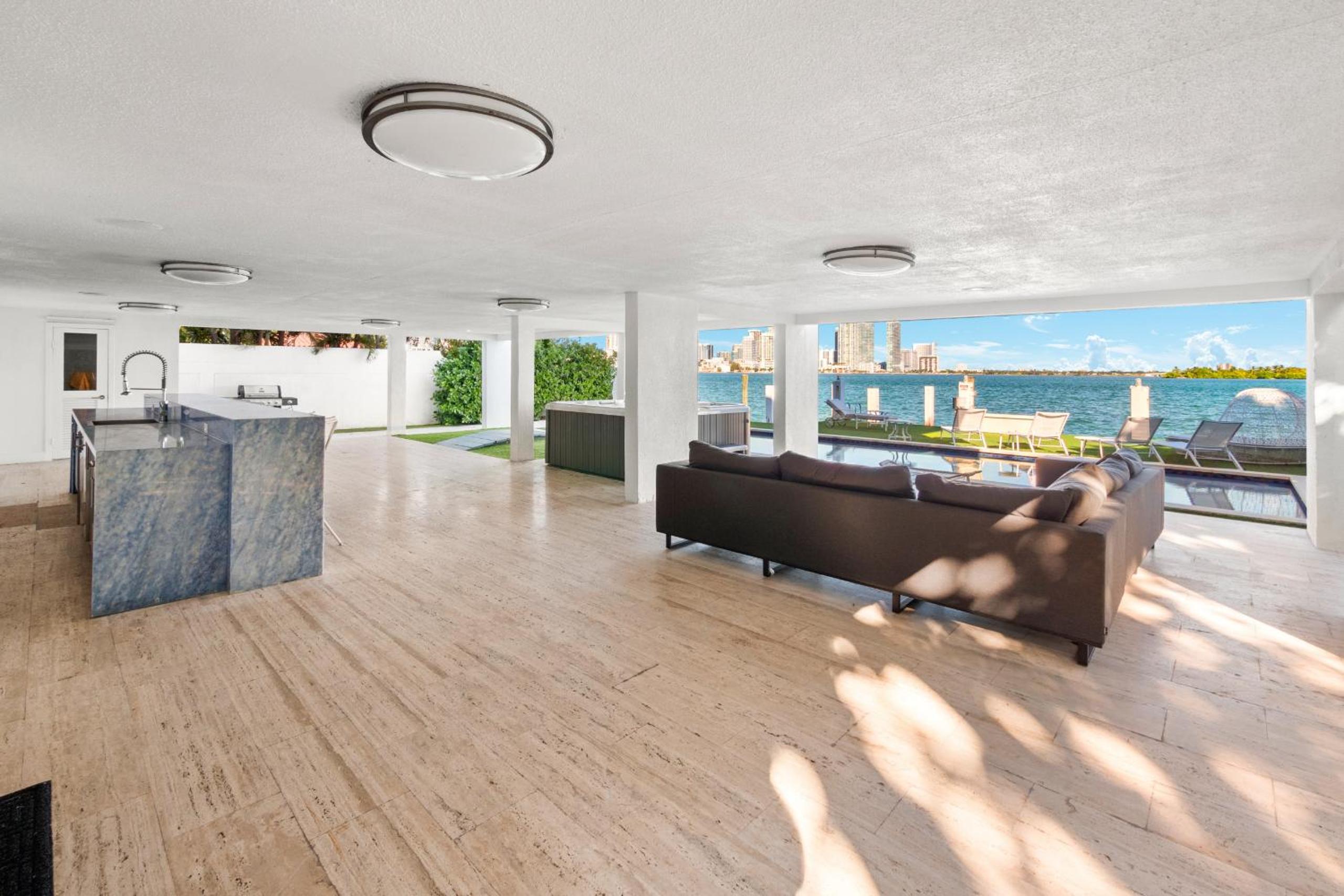 Experience Opulence Your Exclusive Waterfront Sanctuary in Miami Beach