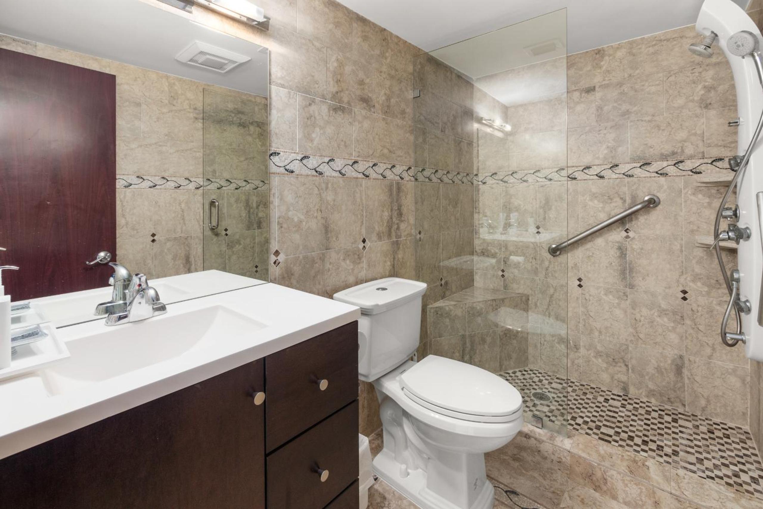 Experience Opulence Your Exclusive Waterfront Sanctuary in Miami Beach