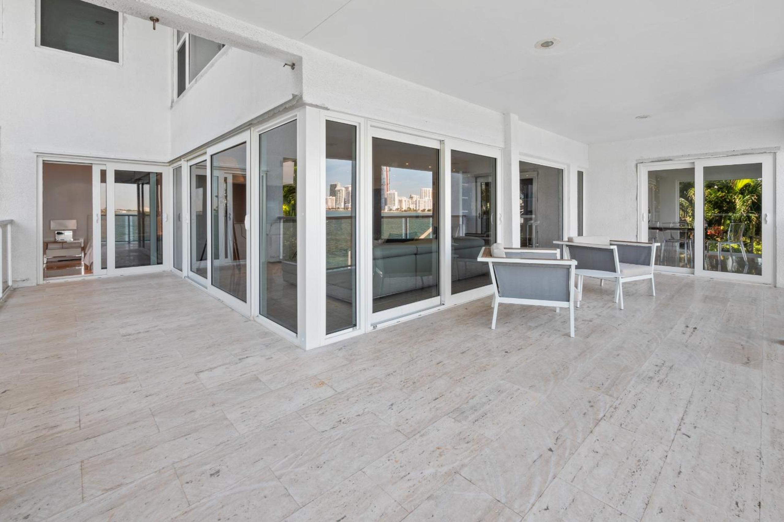Experience Opulence Your Exclusive Waterfront Sanctuary in Miami Beach
