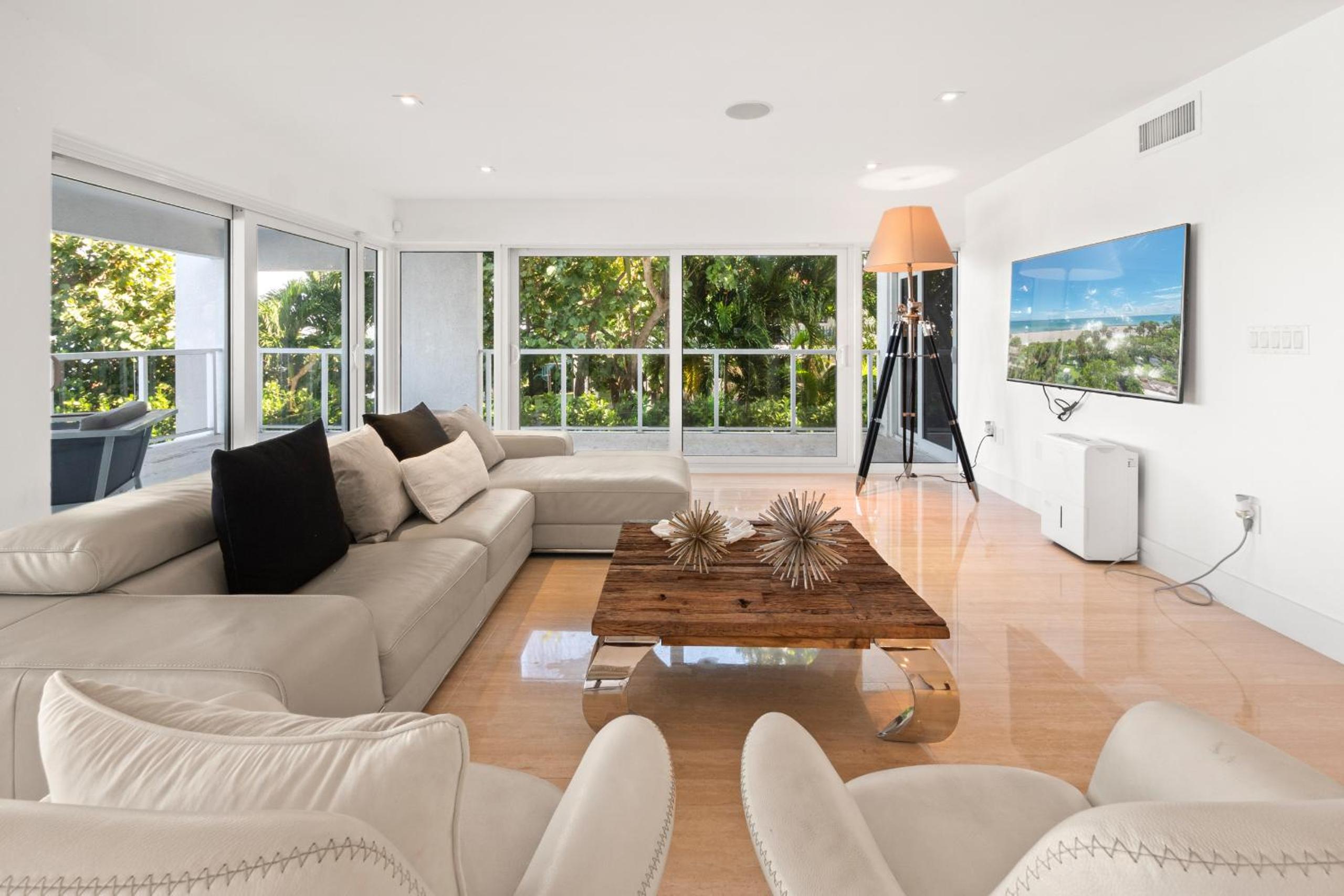 Experience Opulence Your Exclusive Waterfront Sanctuary in Miami Beach
