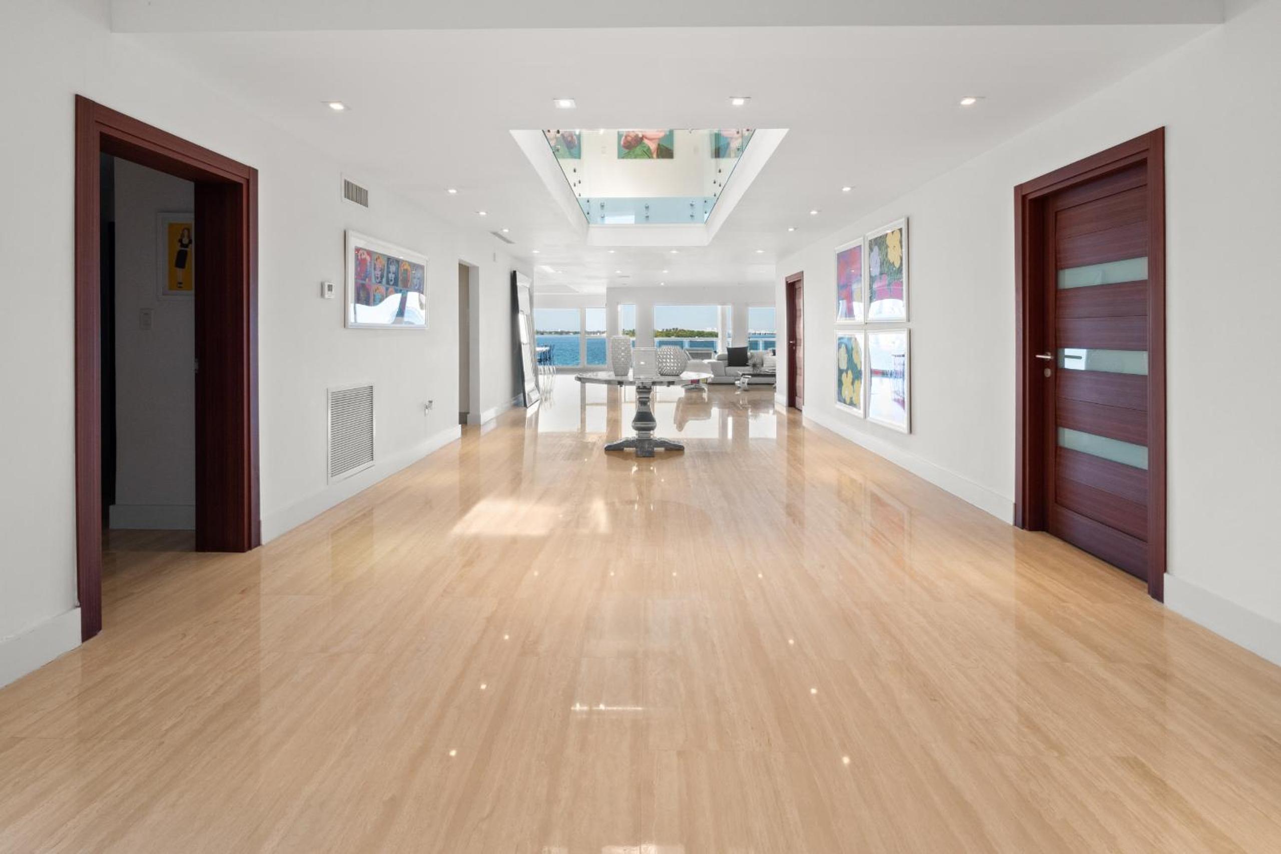 Experience Opulence Your Exclusive Waterfront Sanctuary in Miami Beach