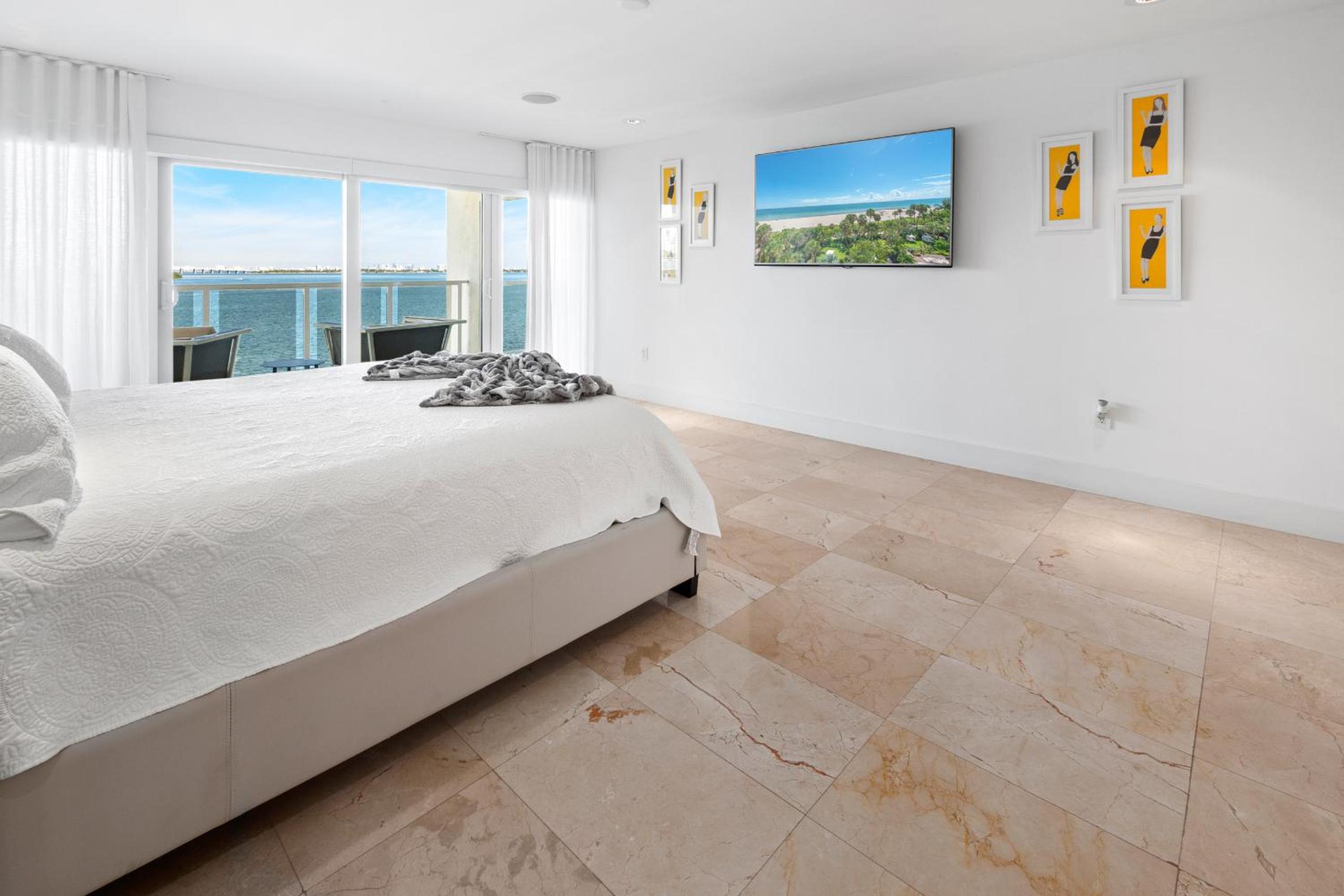 Experience Opulence Your Exclusive Waterfront Sanctuary in Miami Beach