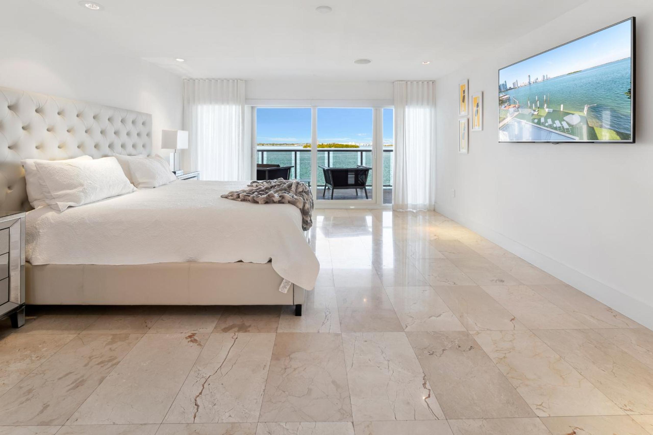 Experience Opulence Your Exclusive Waterfront Sanctuary in Miami Beach