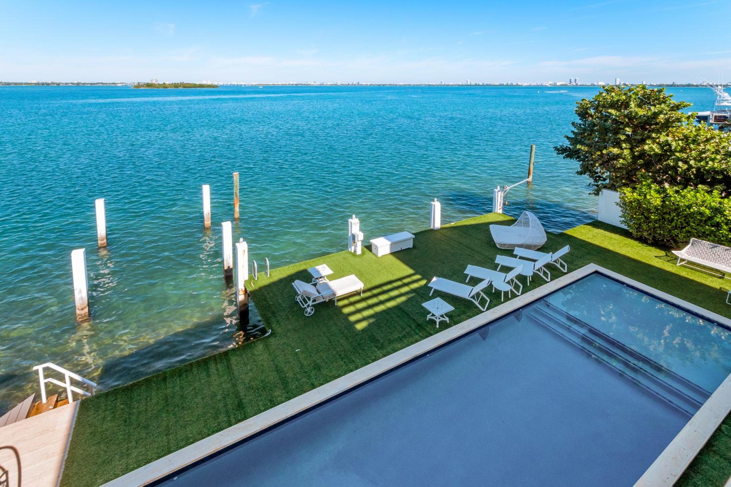 Experience Opulence Your Exclusive Waterfront Sanctuary in Miami Beach