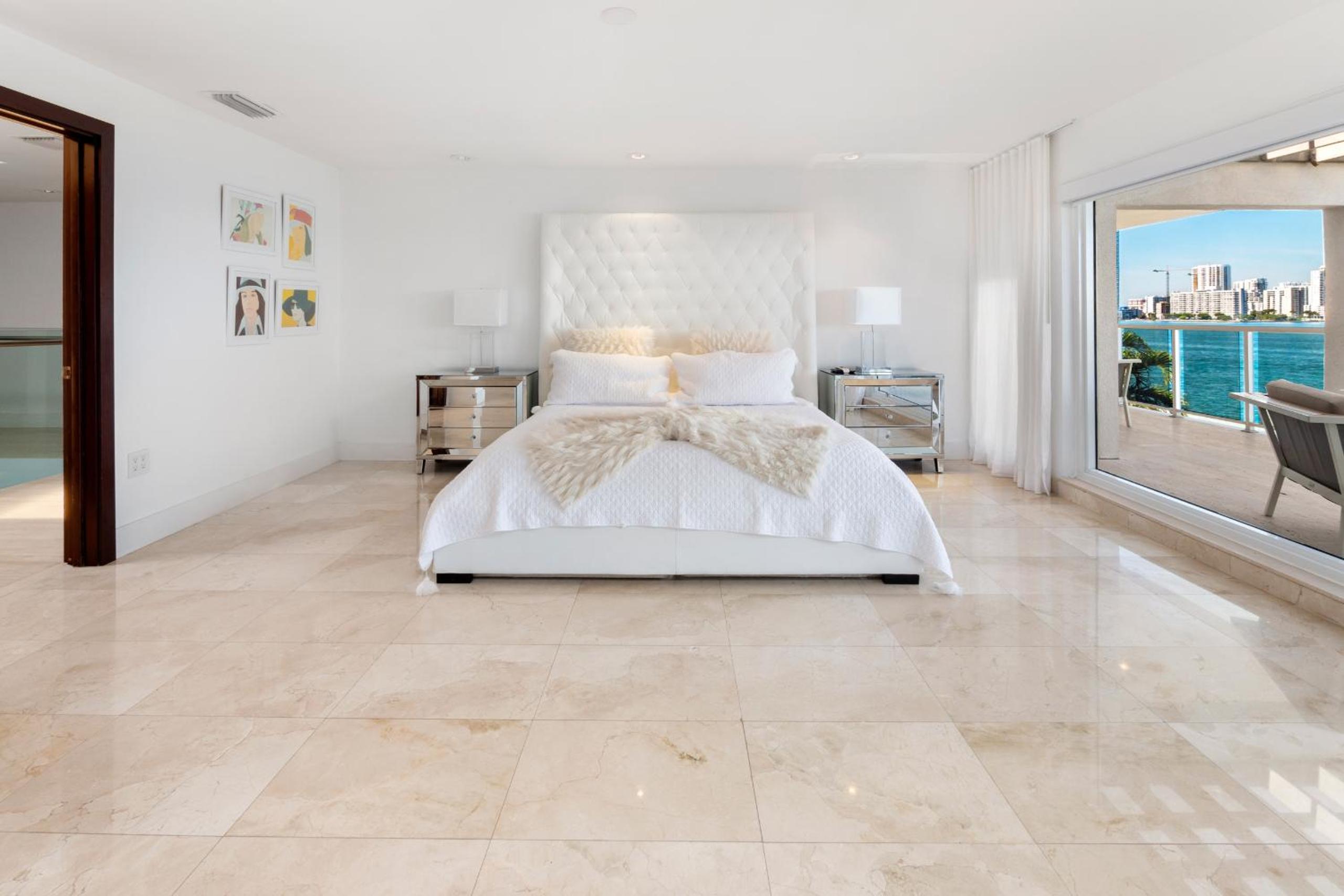 Experience Opulence Your Exclusive Waterfront Sanctuary in Miami Beach