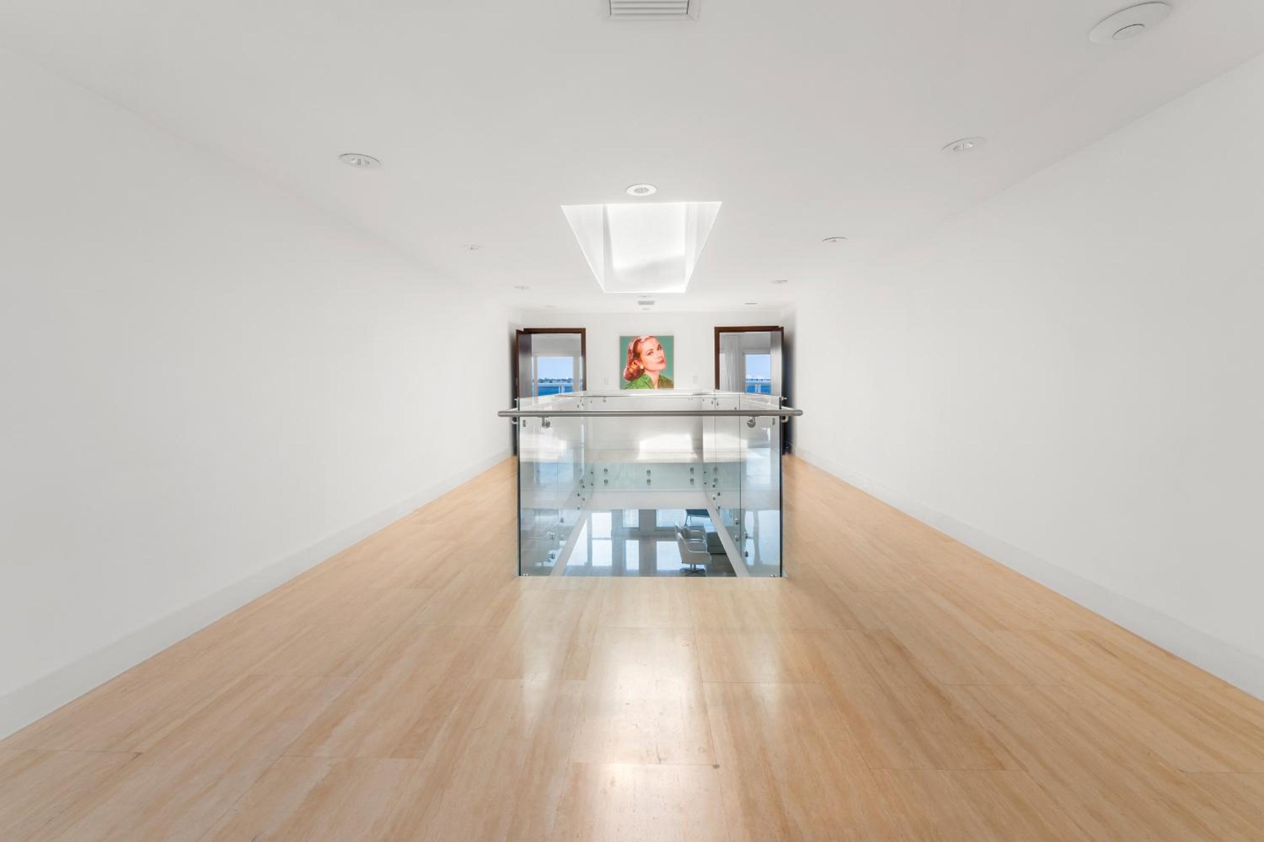 Experience Opulence Your Exclusive Waterfront Sanctuary in Miami Beach