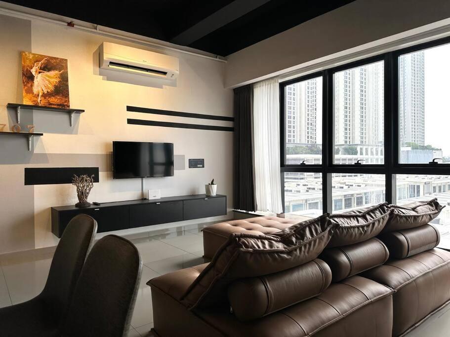 SOVO Studio Aurora Place@Bukit Jalil, Kuala Lumpur