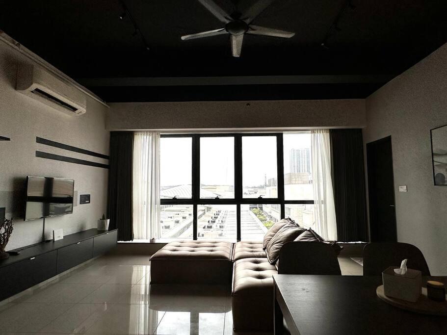 SOVO Studio Aurora Place@Bukit Jalil, Kuala Lumpur