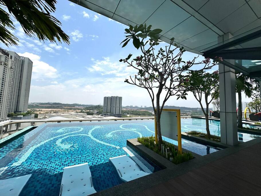 SOVO Studio Aurora Place@Bukit Jalil, Kuala Lumpur