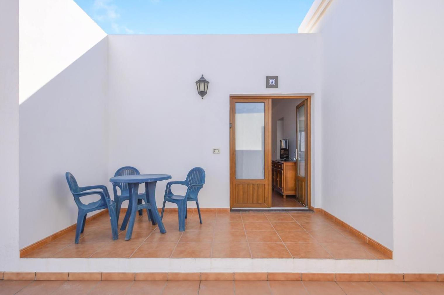 APARTAMENTOS FLOR